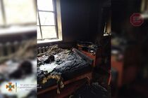 В Днепропетровске сгорел дом, погибли два человека (фото)