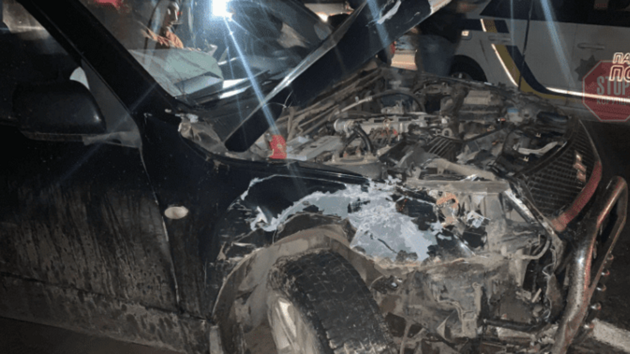 Біля Львова сталася ДТП, постраждала 9-річна дівчинка (фото)