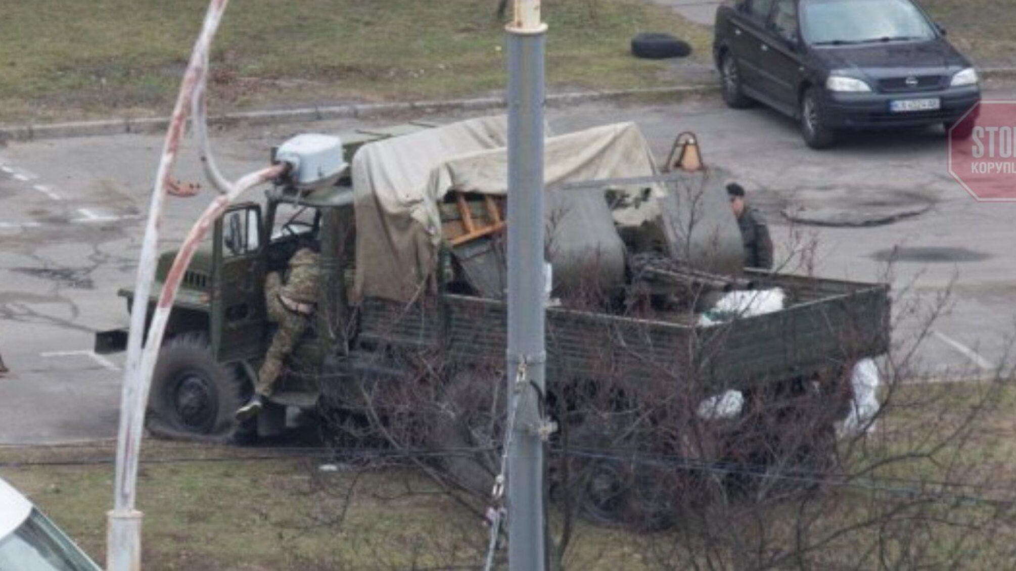 Мешканців Оболоні у Києві просять не виходити на вулицю