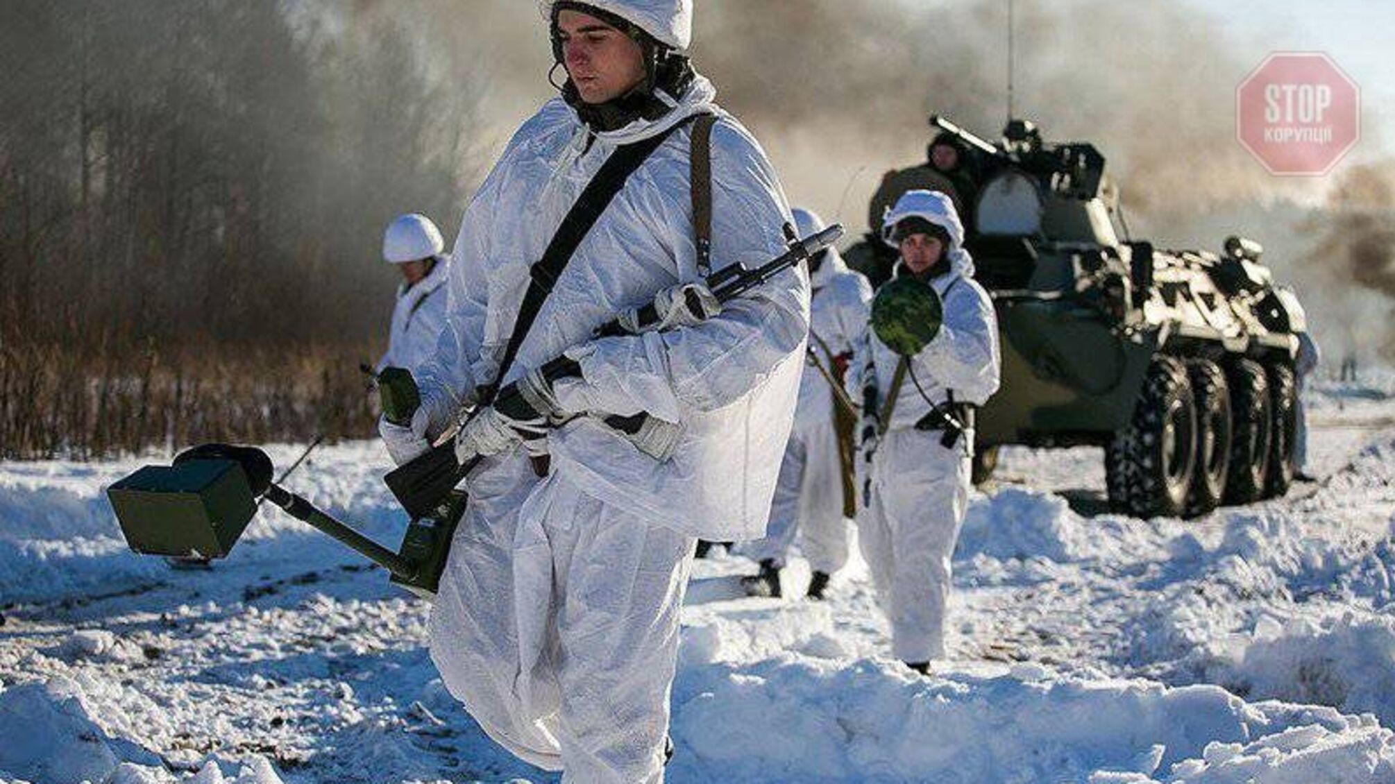 ЗМІ: У Білорусі російські військові напилися та заснули на бойовому посту 