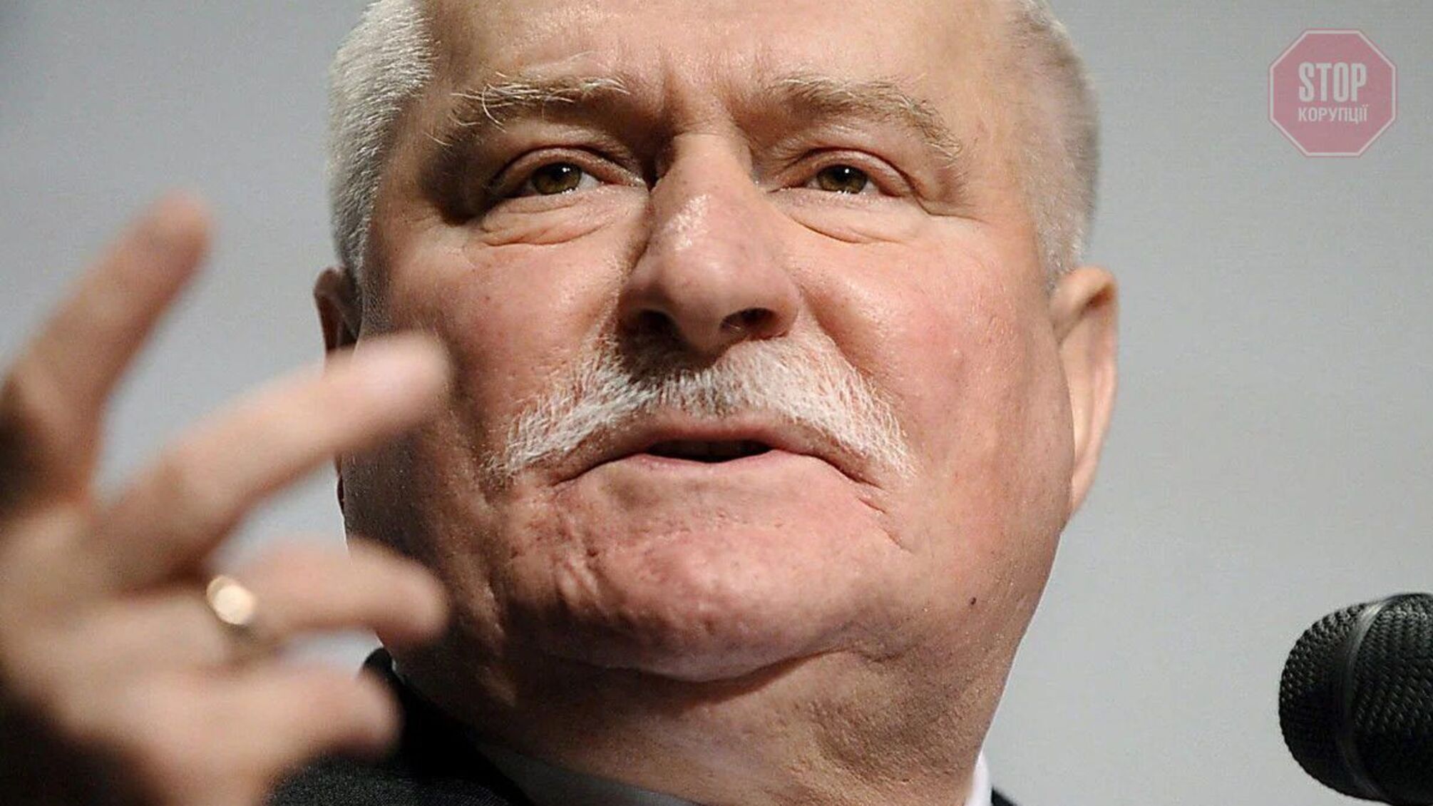 Експрезидент Польщі: Якщо Путін атакує Київ, має бути негайна реакція - атака на Москву