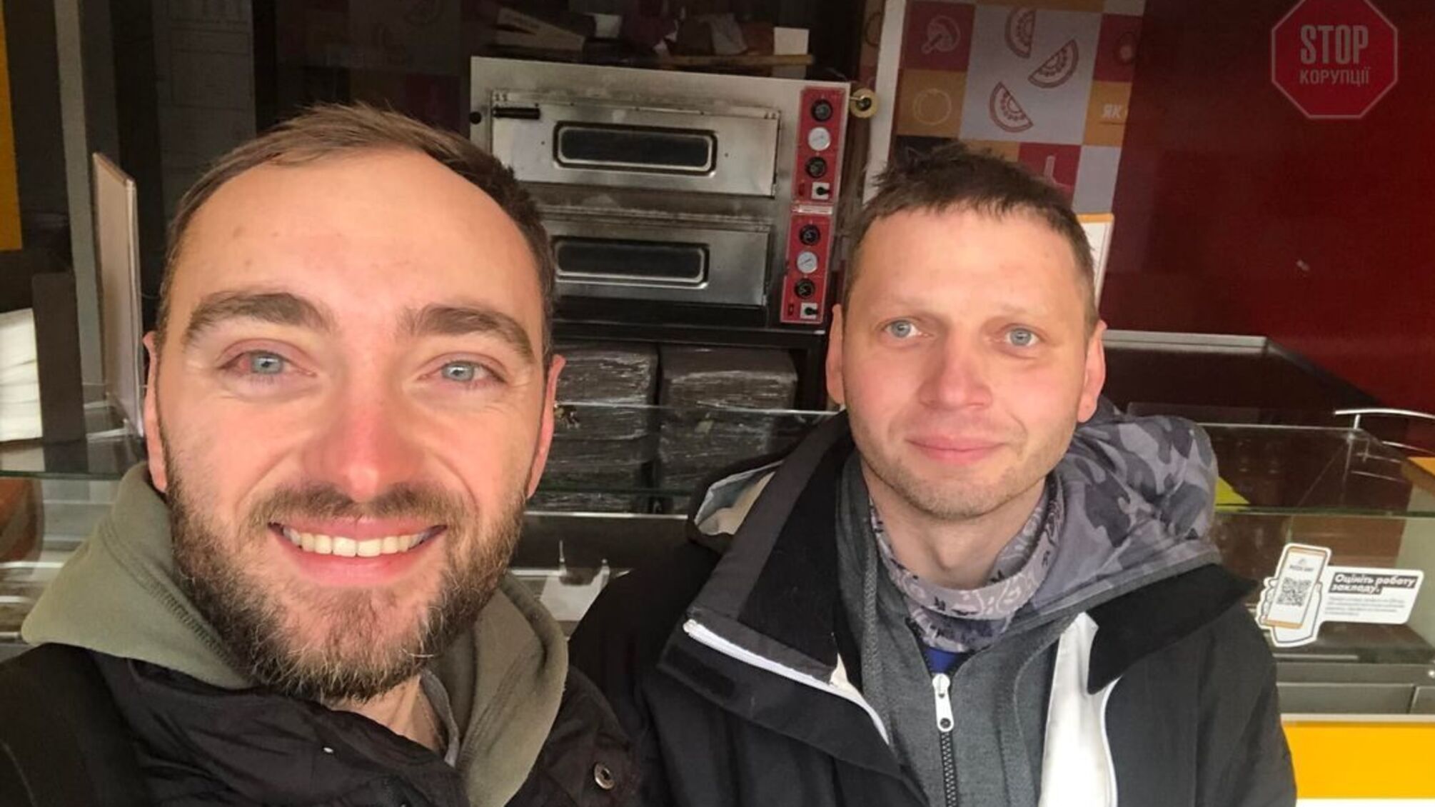 На базі Солом‘янського ринку організували волонтерський пункт. Всіх небайдужих закликають долучатися