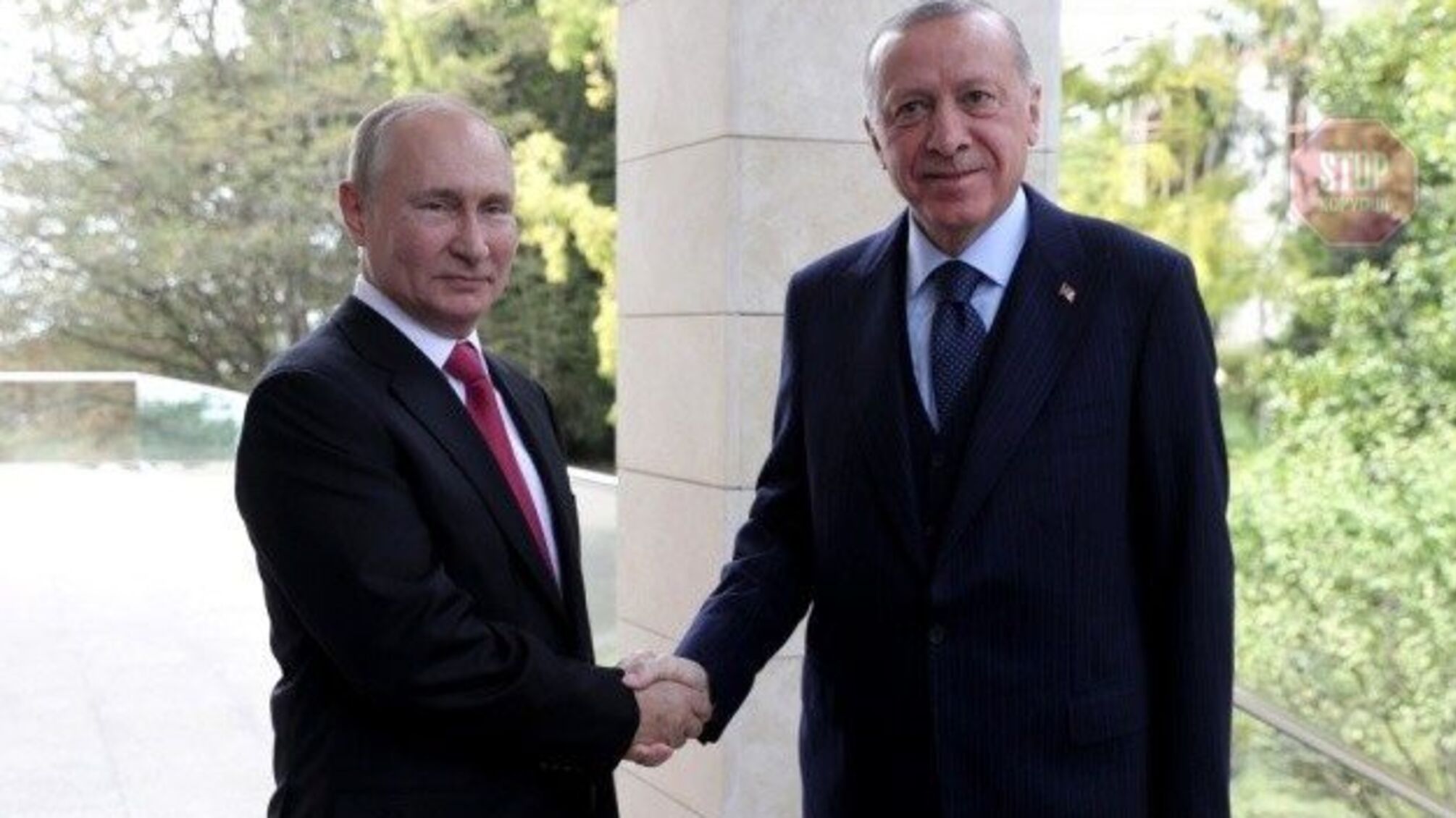 Путін заявив Ердогану, що зупинить війська лише після капітуляції України