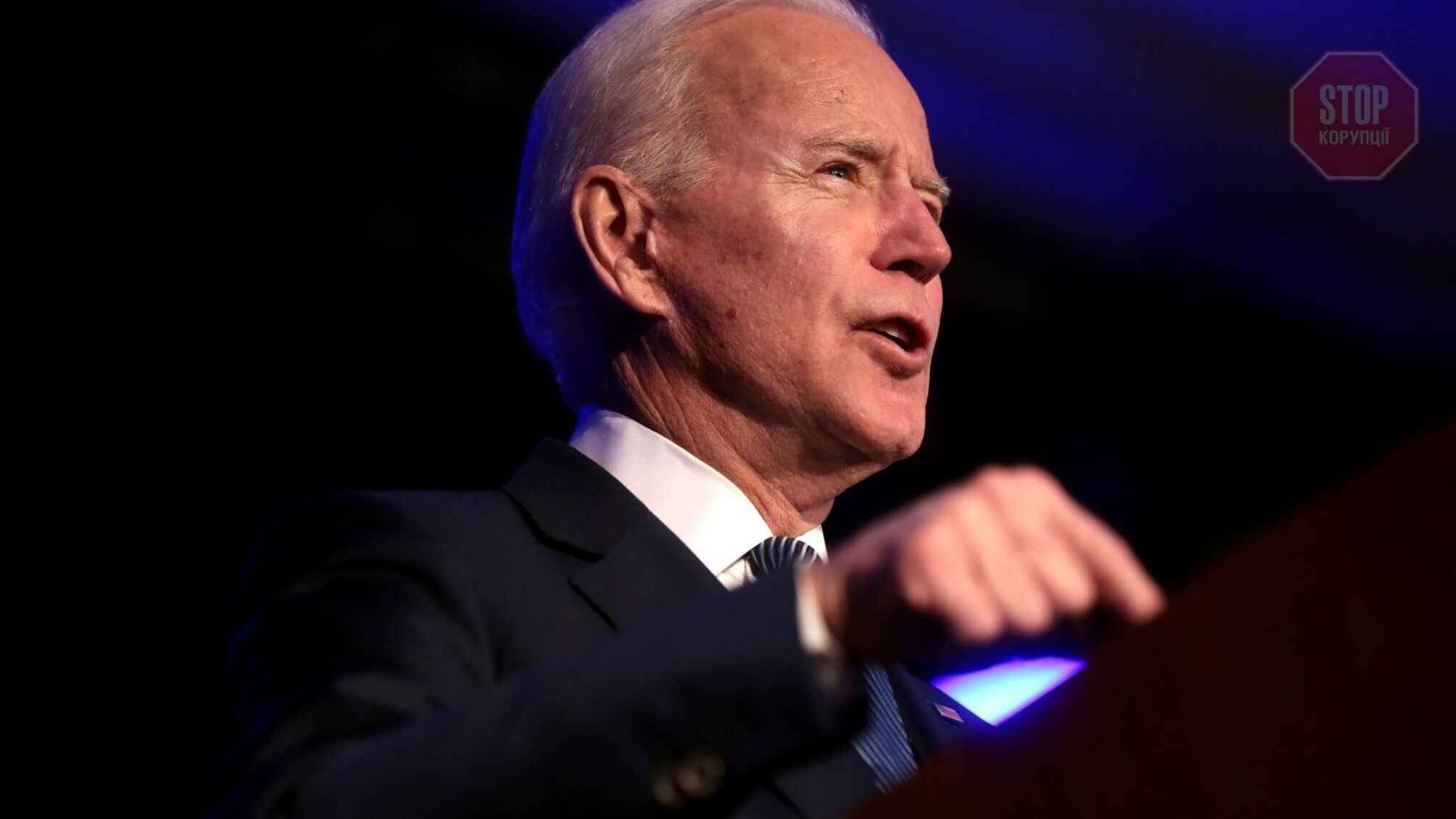 Байден: россия заплатит строгую цену, если применит химическое оружие в Украине