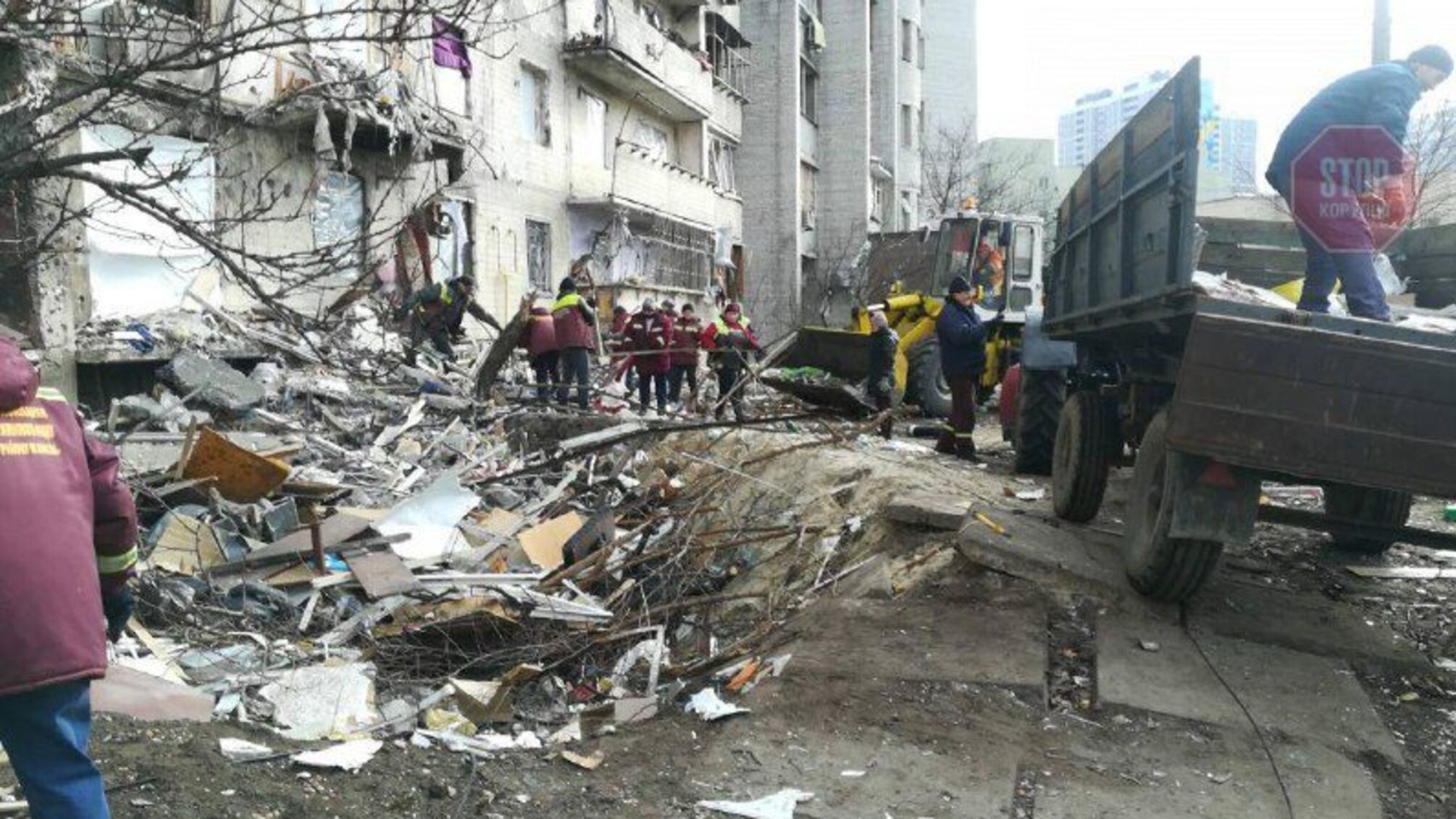 КМДА: Російські окупанти пошкодили 70 житлових будинків у столиці