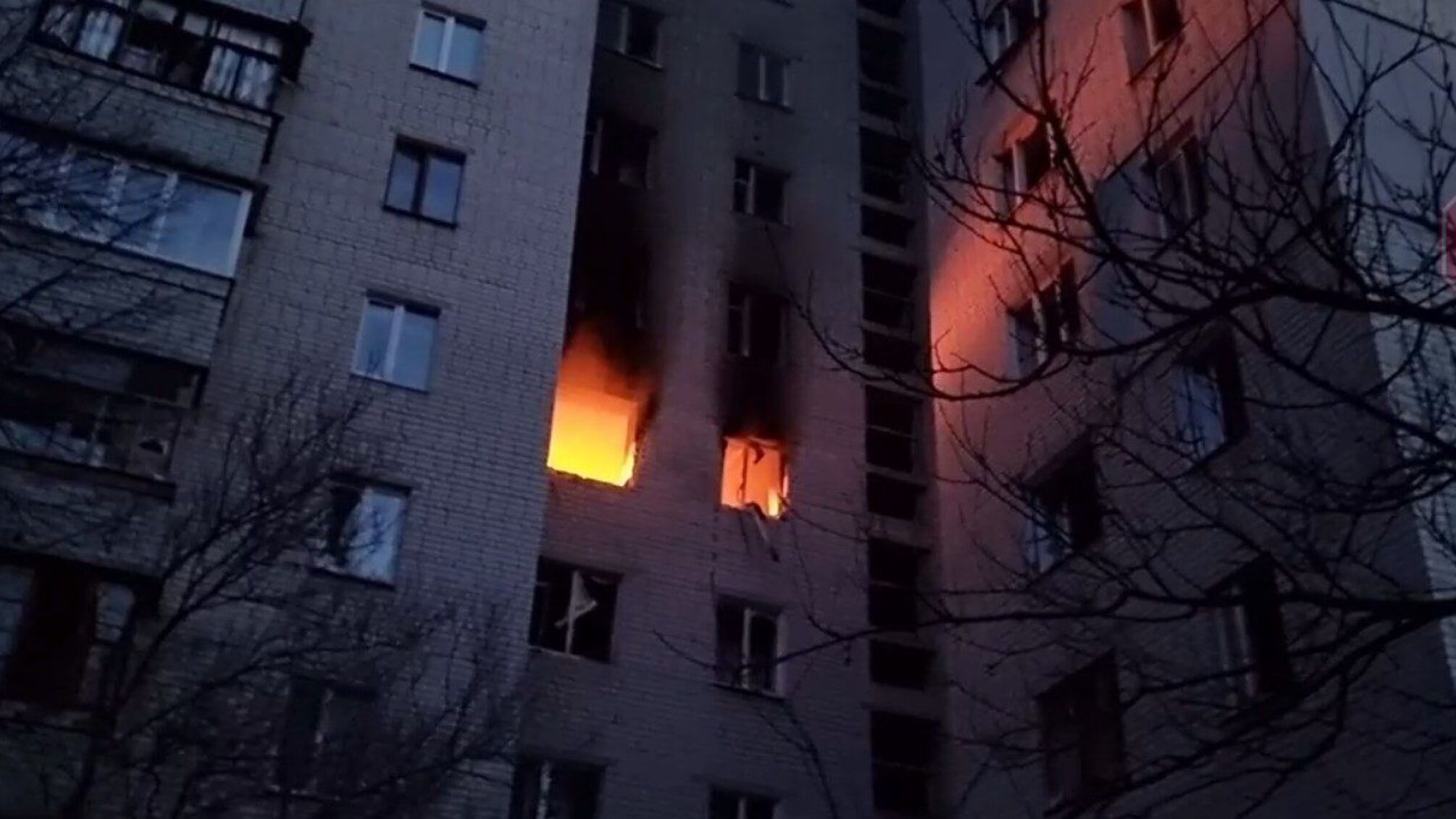 У Чернігові та Миколаєві - чергові обстріли житлових кварталів (фото)