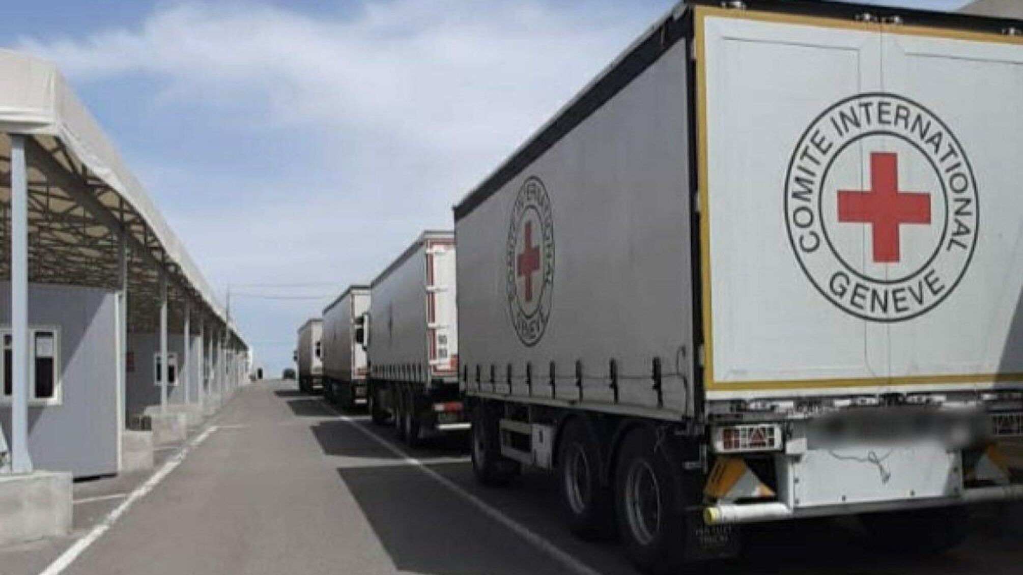 Россияне украли 14 тонн продовольствия, направленного в Мелитополь, – Верещук