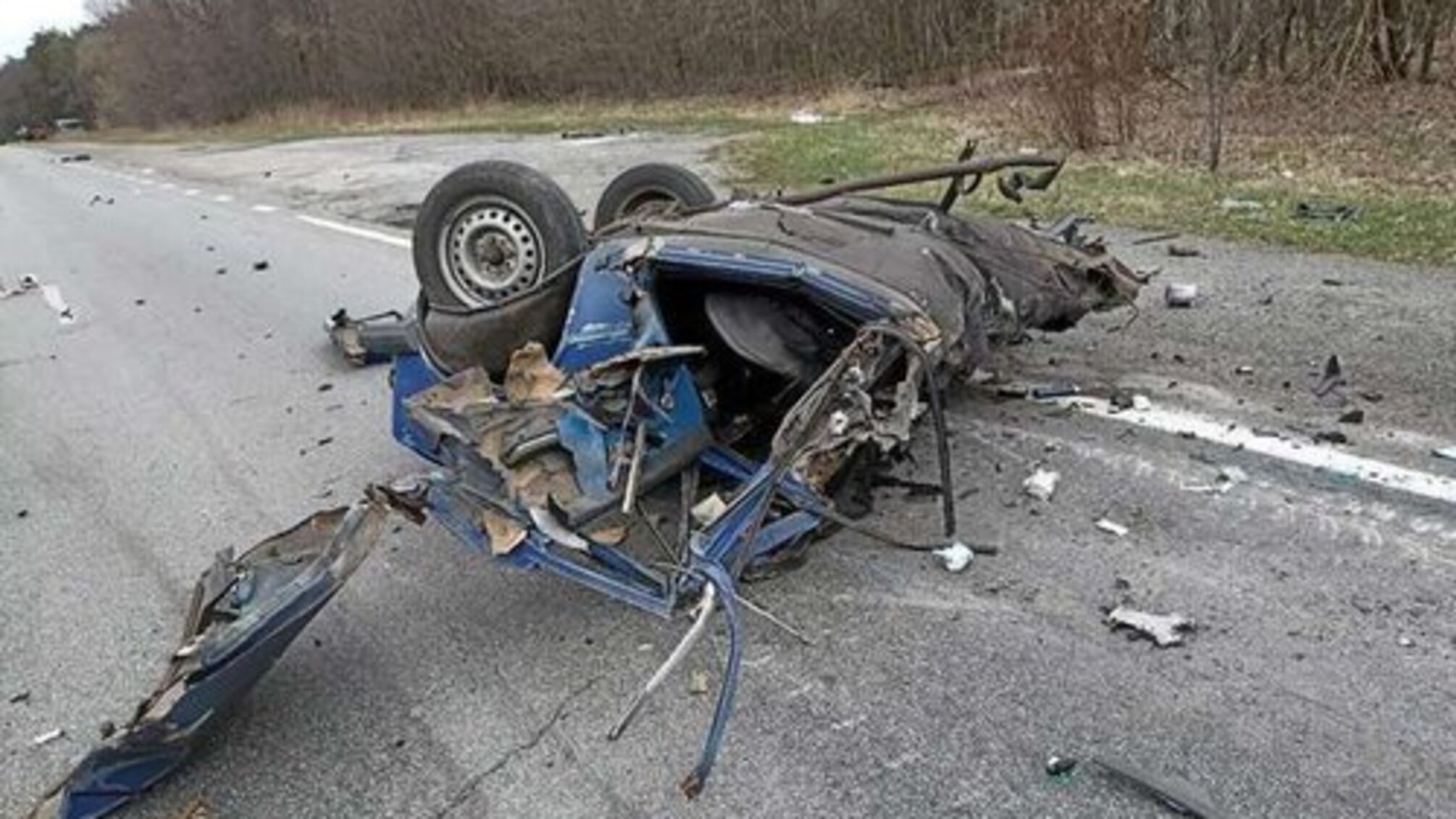 Чоловік загинув внаслідок підриву авто на трасі Чернігів-Київ 
