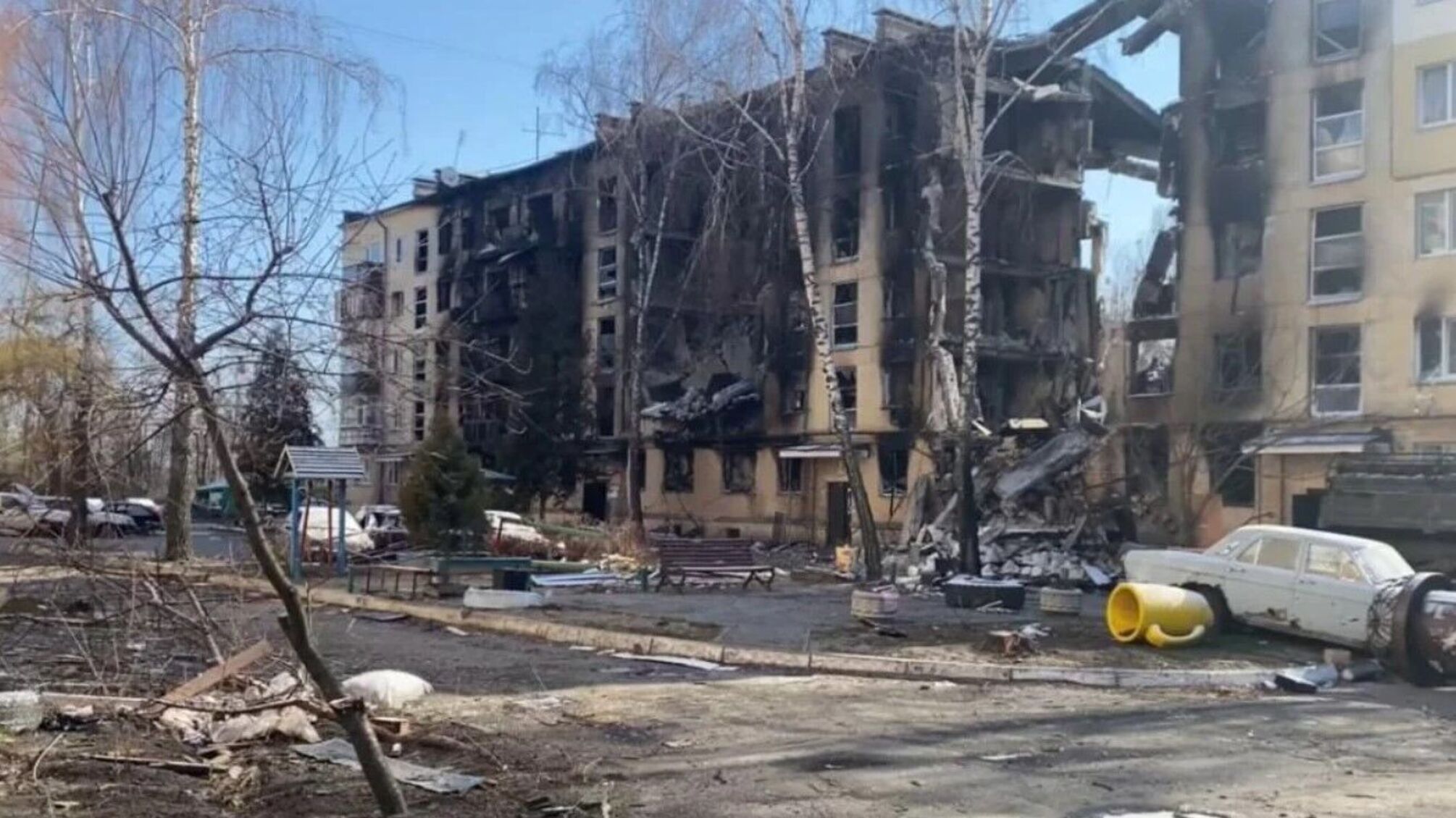 разрушенное здание