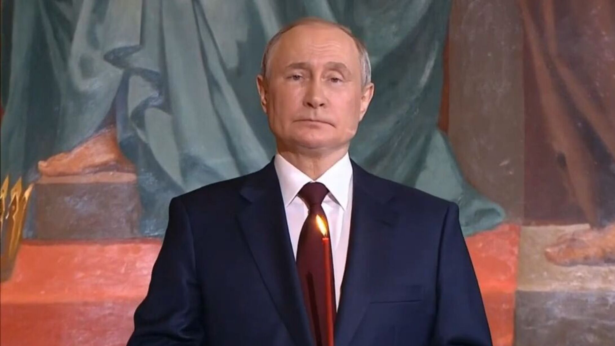 Образ Путина на Пасху полностью совпал с прошлогодним (фото)