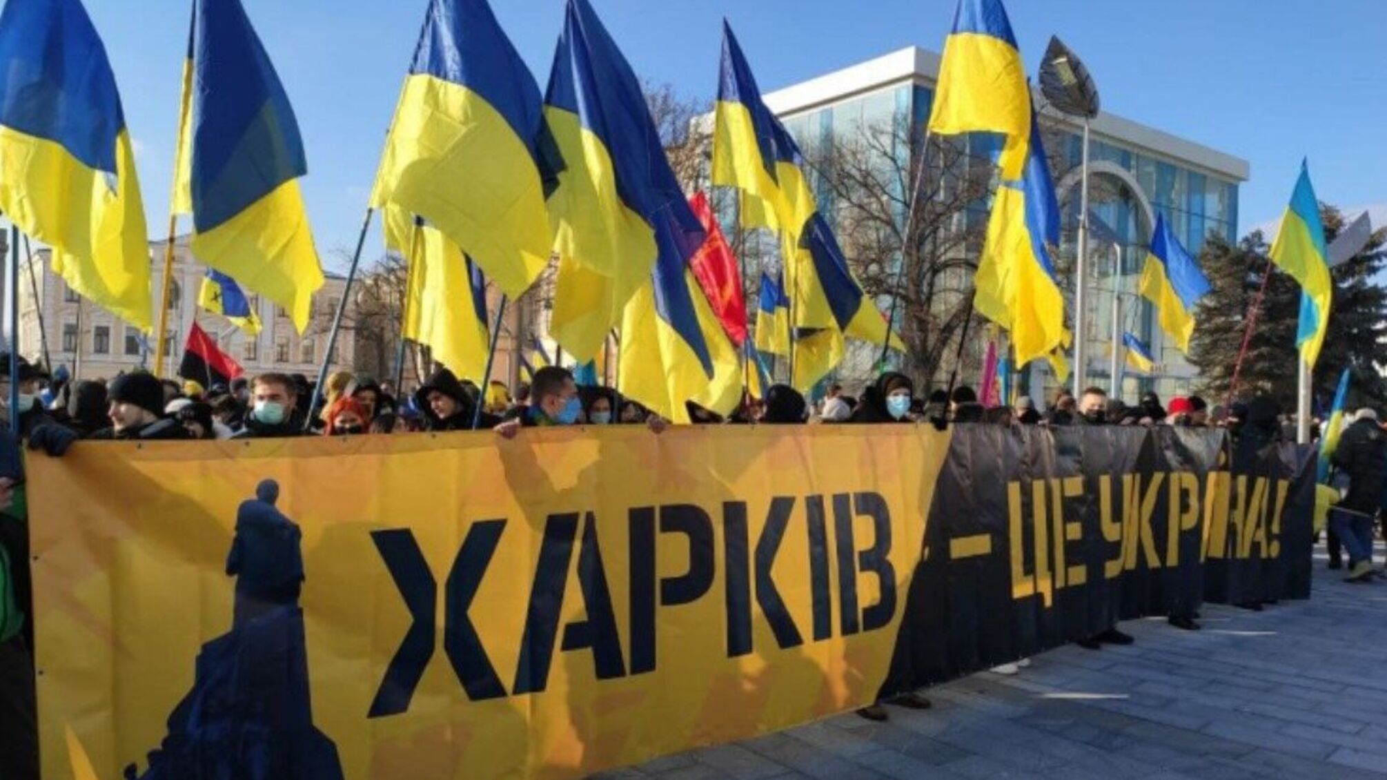 Разведка: на Харьковщине оккупанты отбирают генераторы и контролируют связь