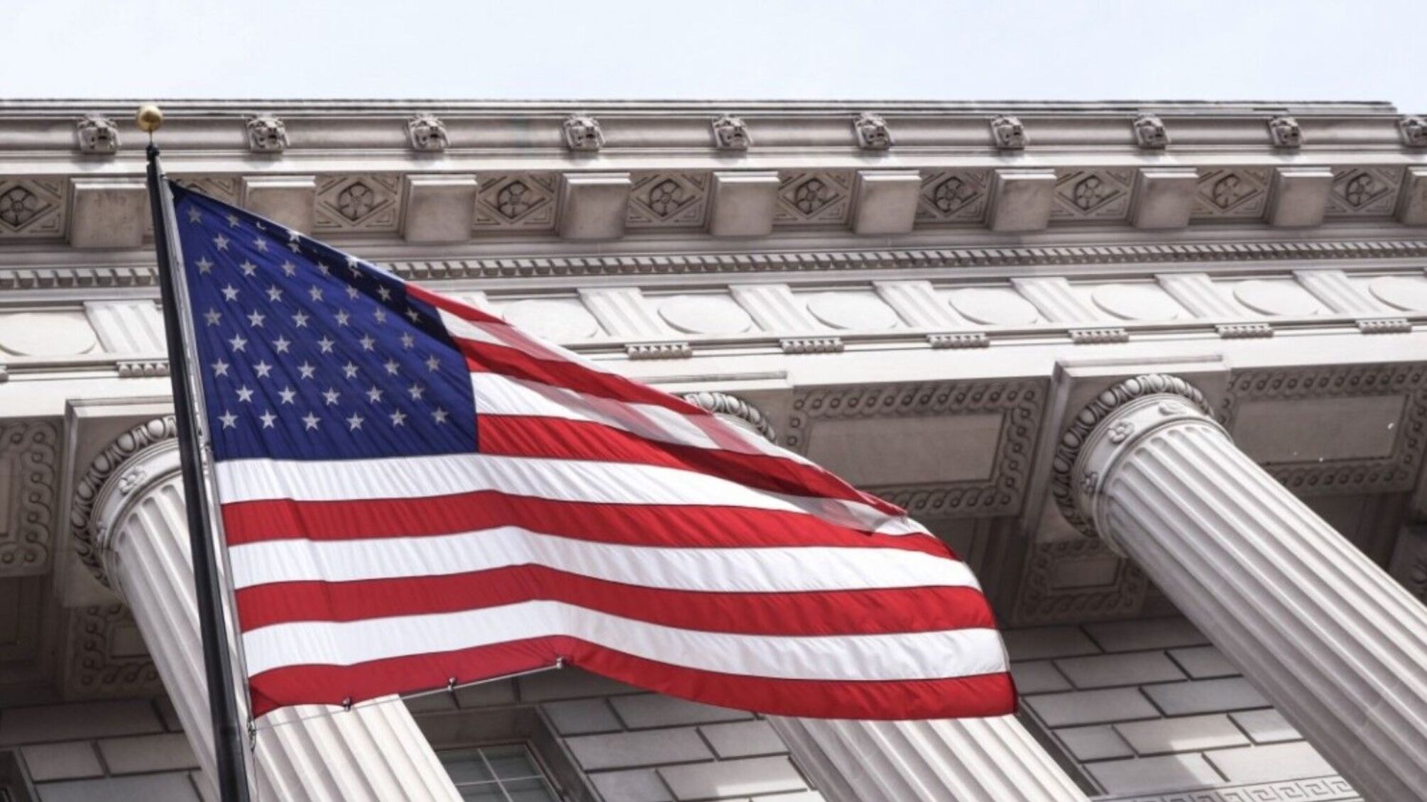 Посольство США закликає своїх громадян негайно виїхати з рф: що відомо