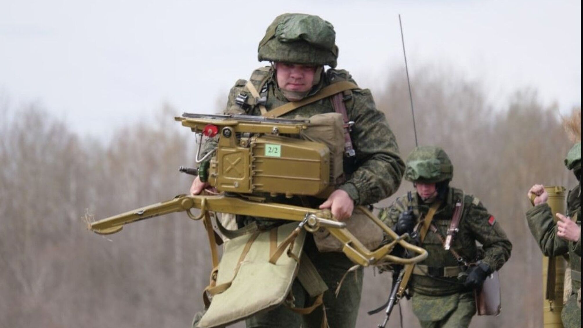 Білорусь перемістила батальйонно-тактичну групи на кордон з Україною 