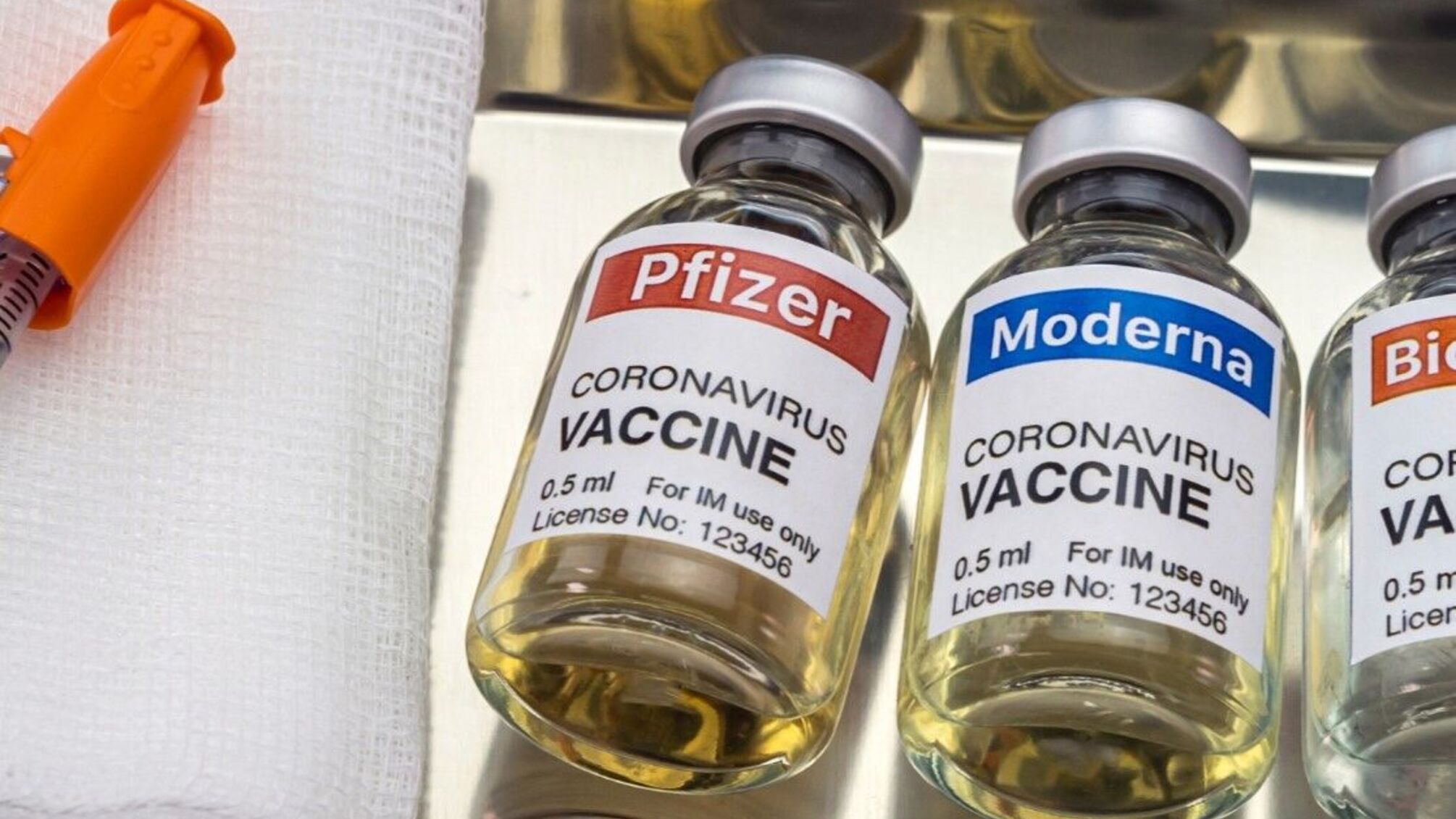 Міноборони рф звинувачує виробників вакцин у біо-тероризмі