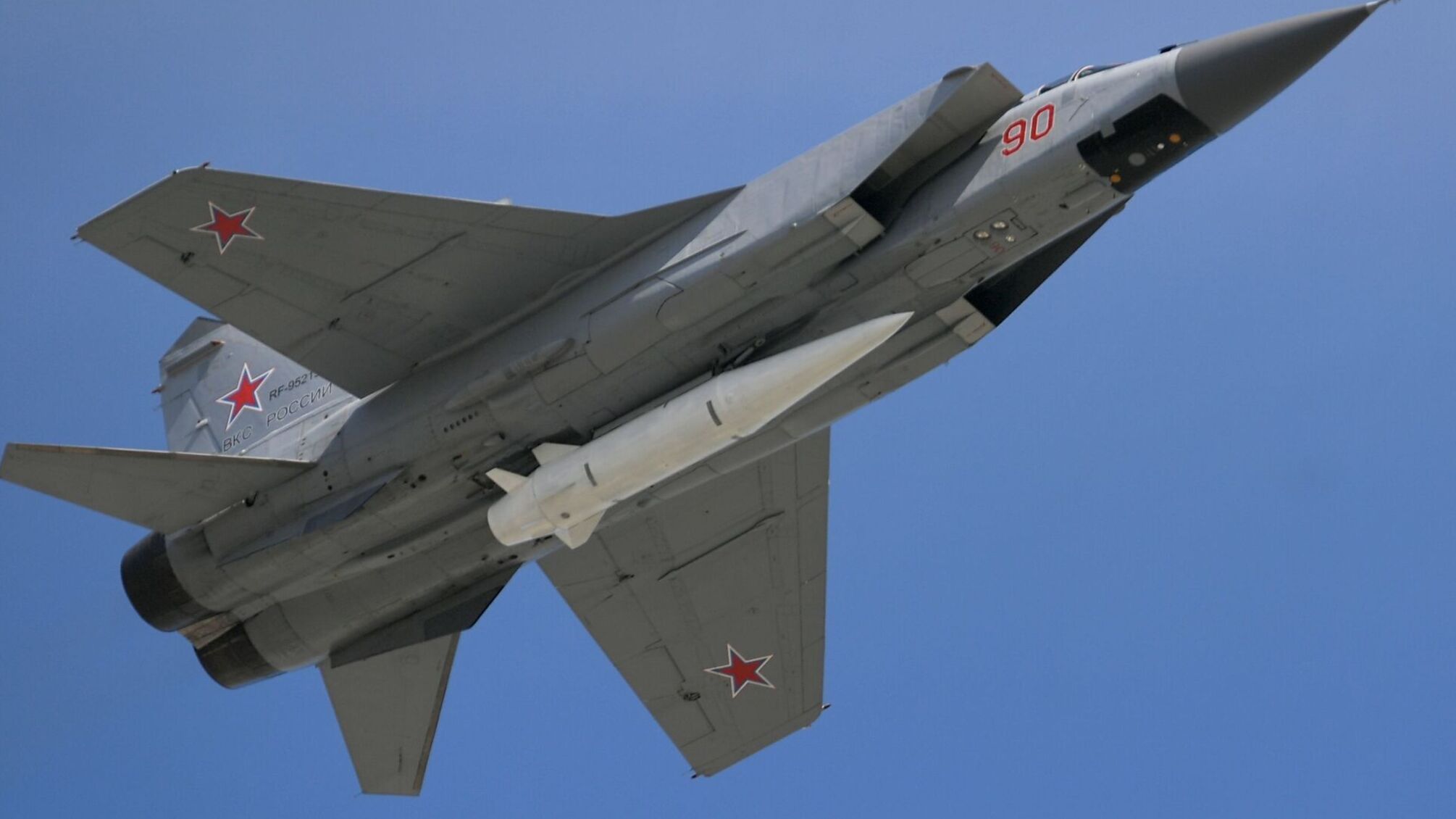 Одещина: есть попадание российской ракеты, вспыхнул пожар