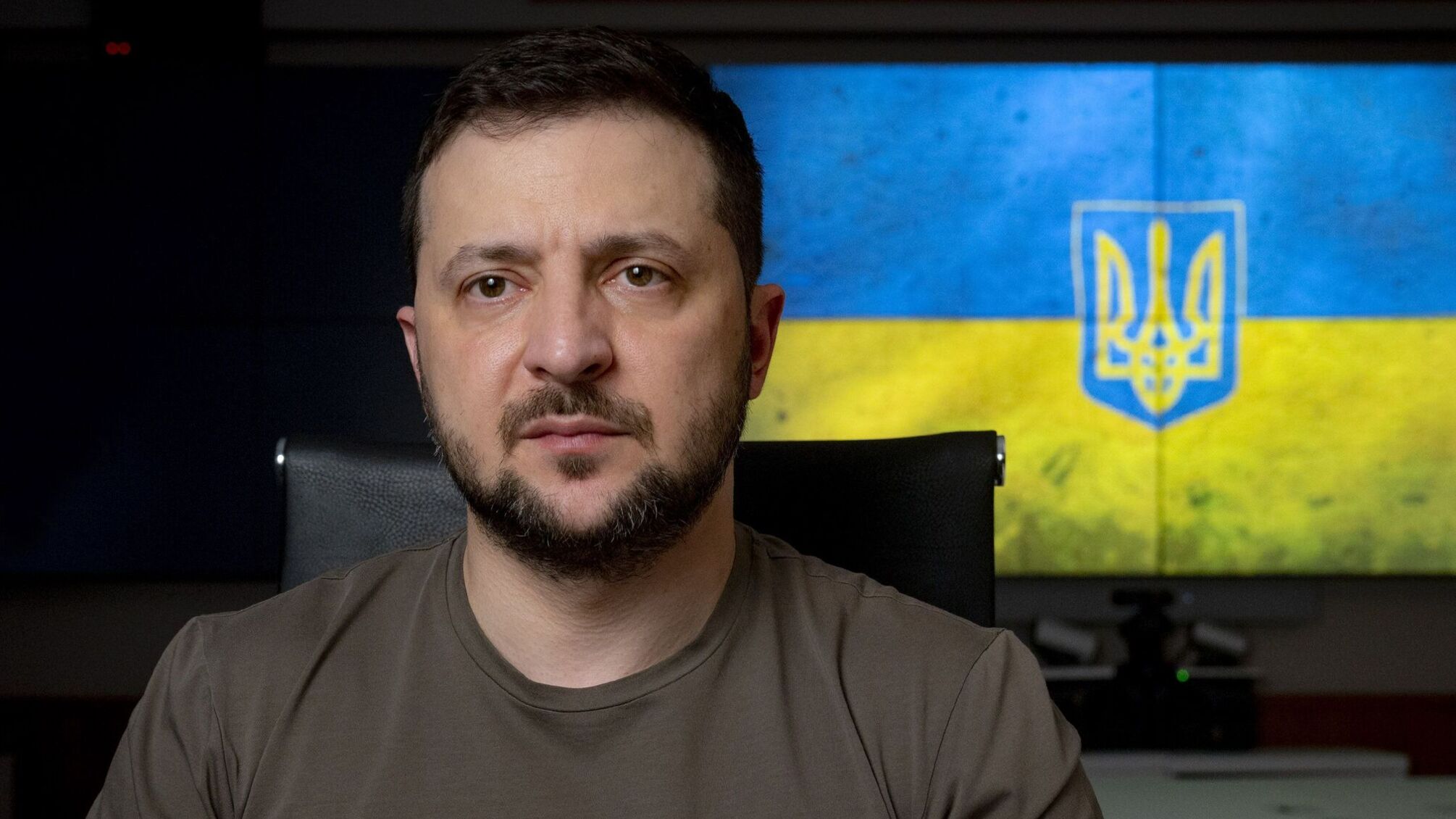 Зеленський заявив, що в окупантів на Донбасі у 20 разів більше техніки, ніж в українців