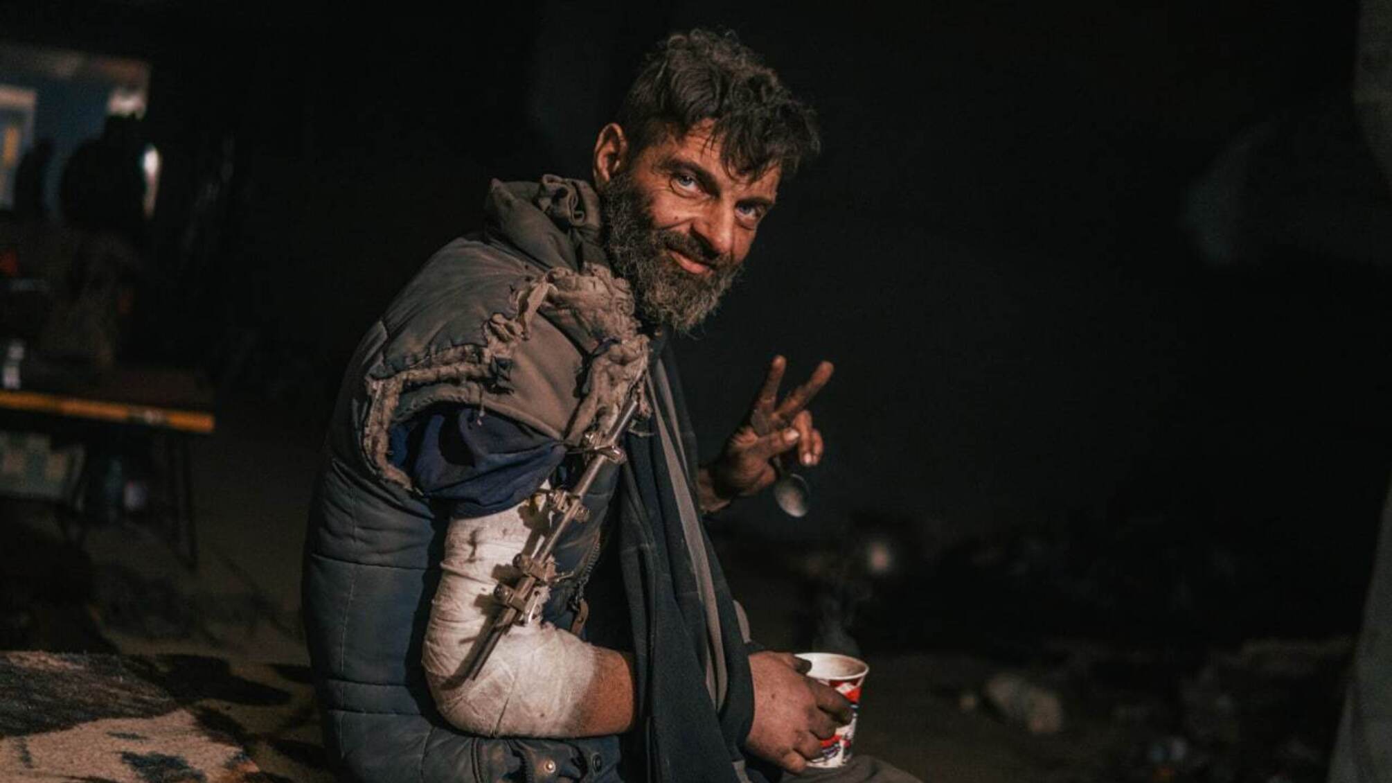 поранений український захисник