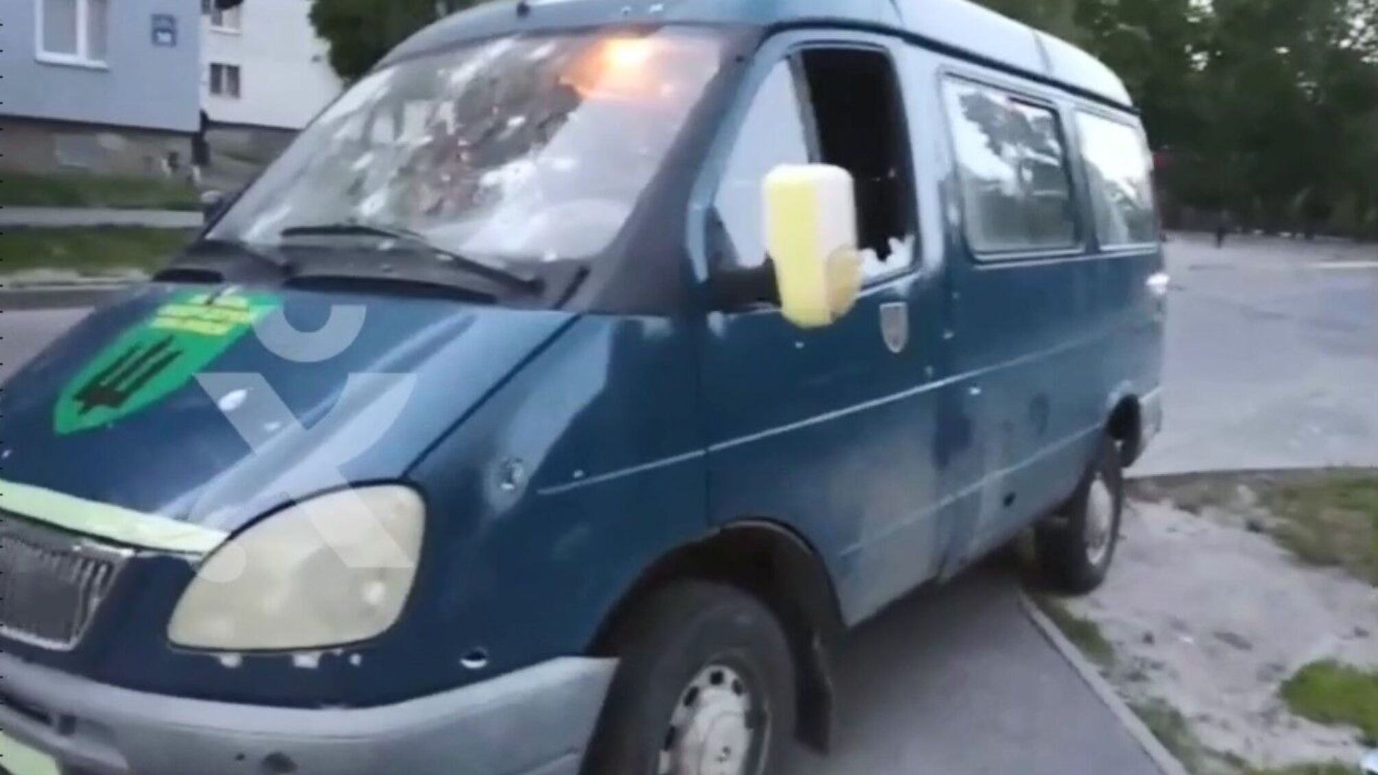 обстріляне авто у Харкові