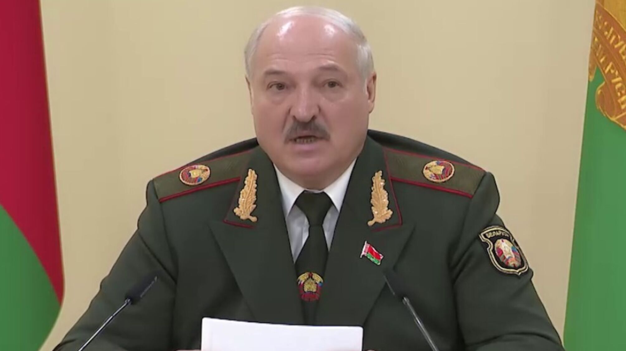 'Без единого выстрела': Лукашенко заявил, что КГБ провел 'спецоперацию в Украине'