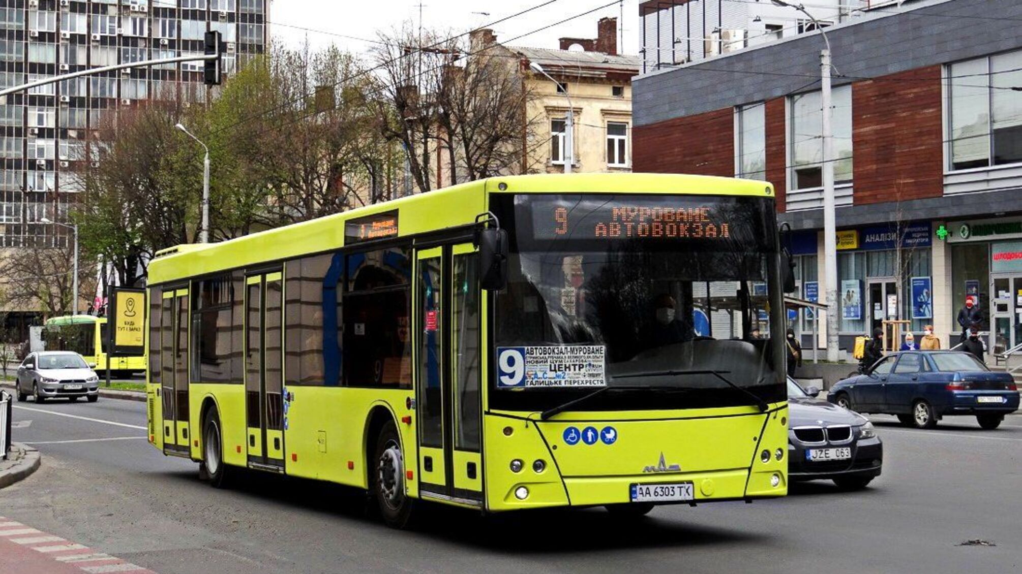 автобус Львов
