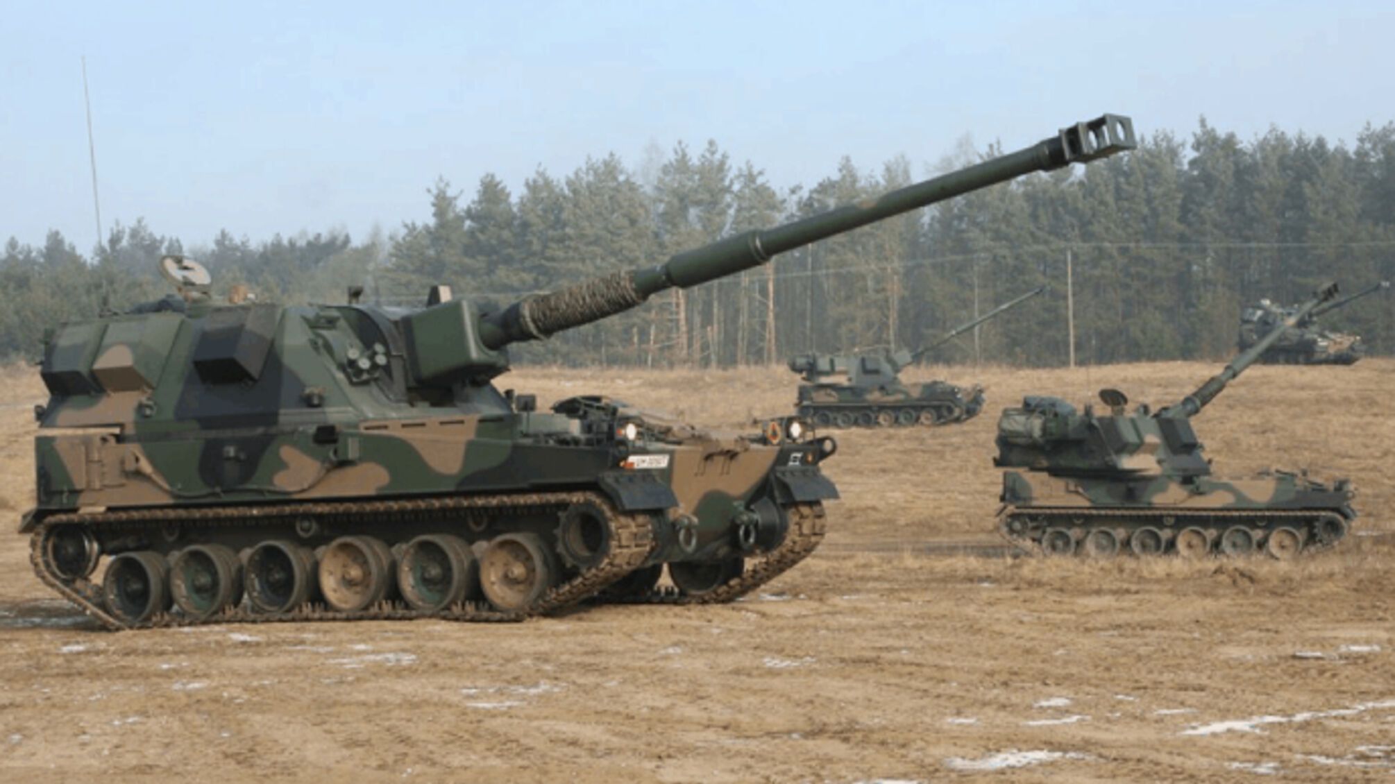 Польское правительство приняло решение о предоставлении Украине 18 гаубиц калибра 155 мм
