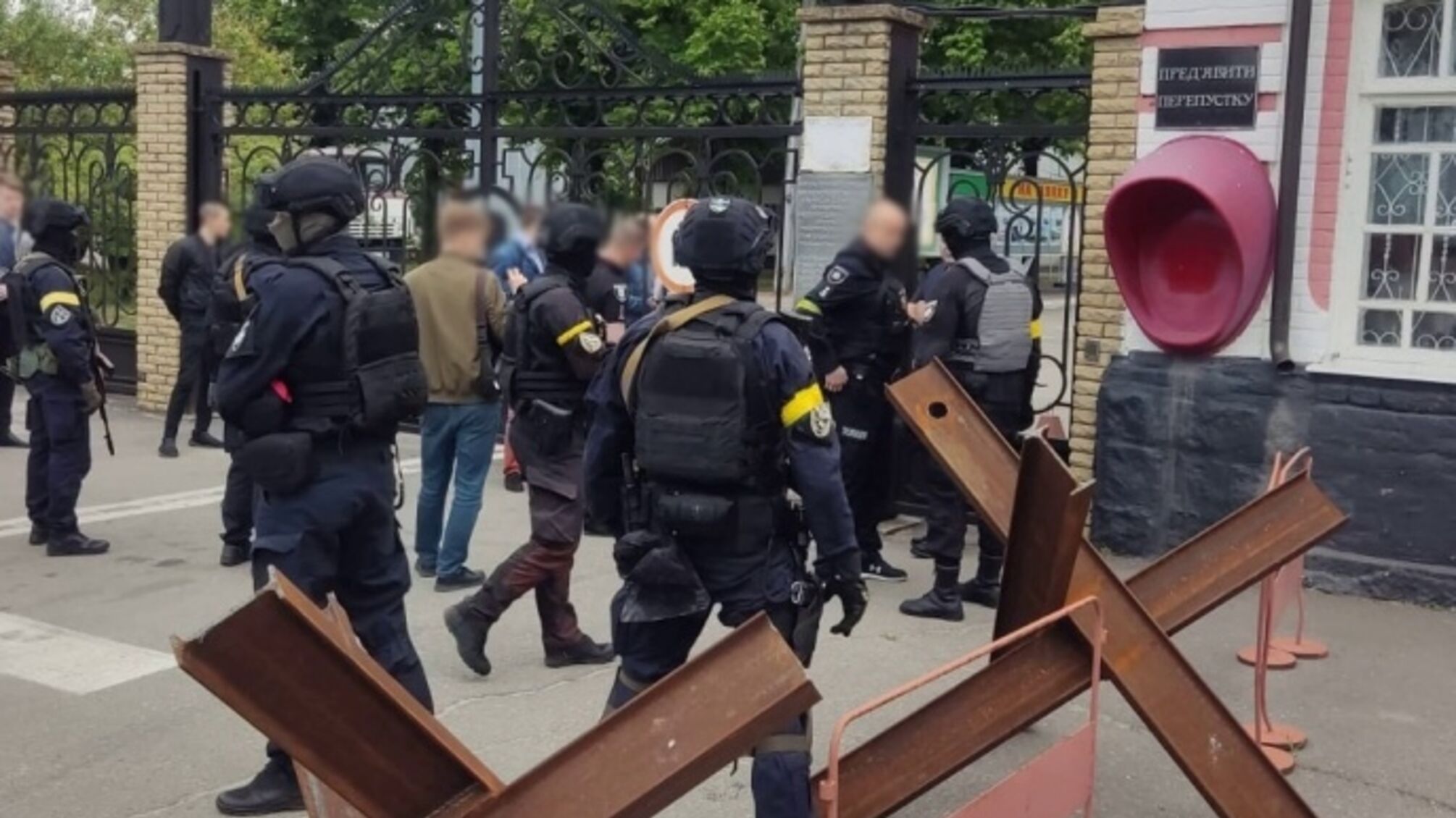 правоохранители