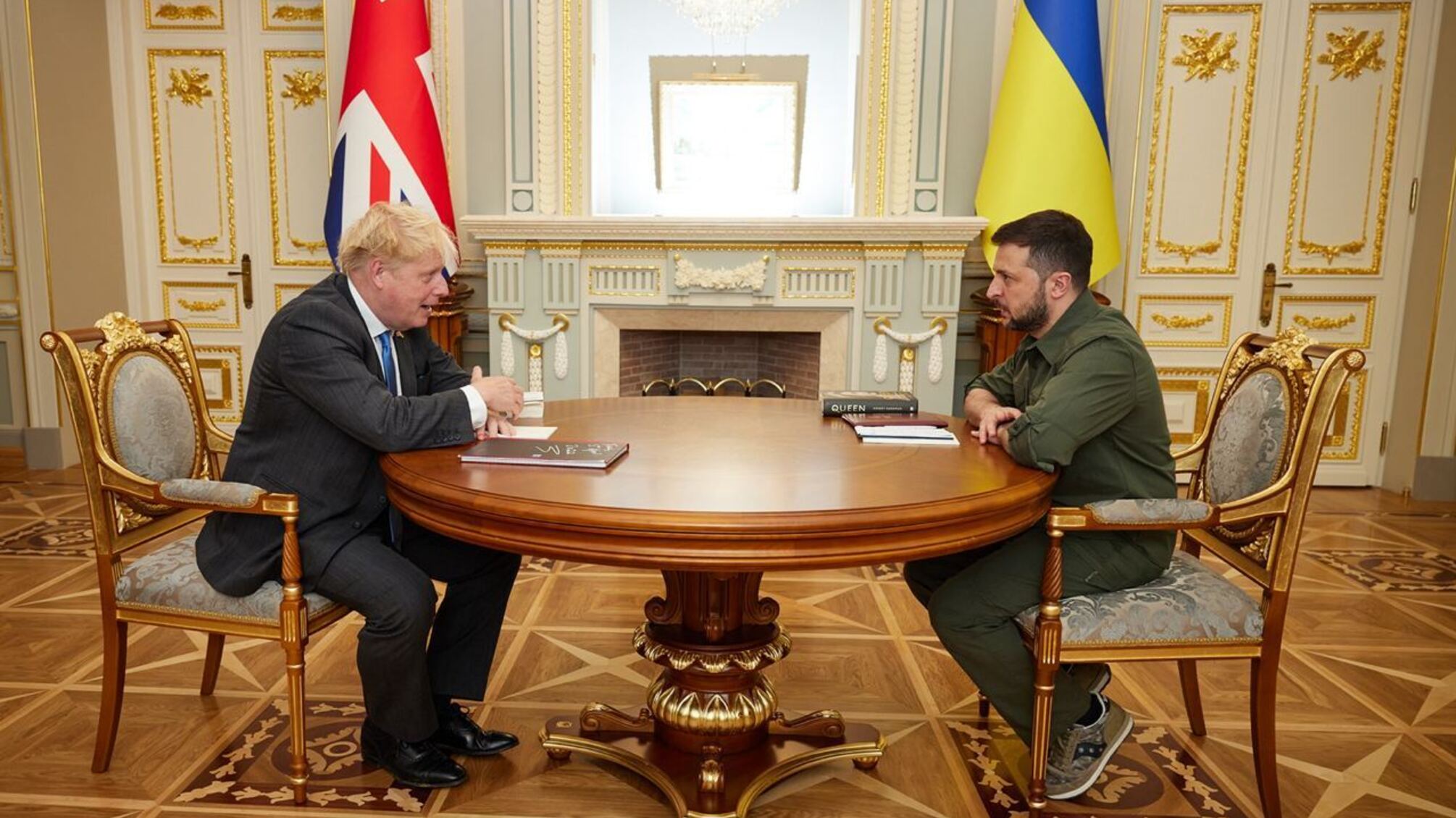 Джонсон и Зеленский