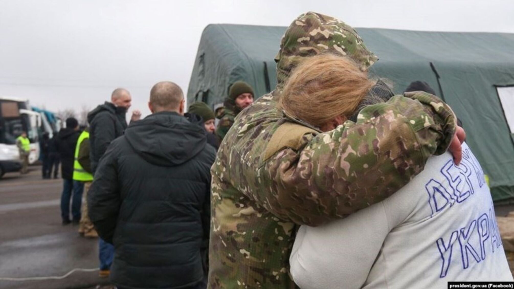 Украина вернула 95 защитников 'Азовстали'