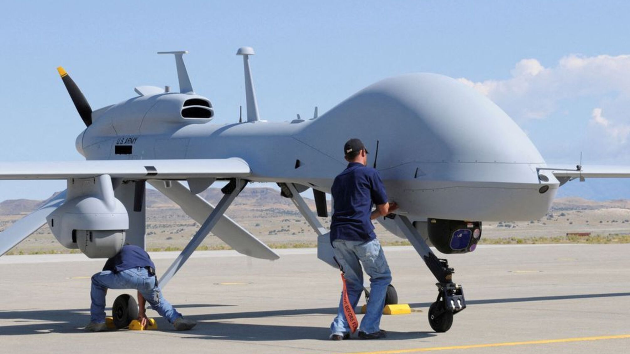 Reuters: США вирішили призупинити продаж Україні дронів Gray Eagle