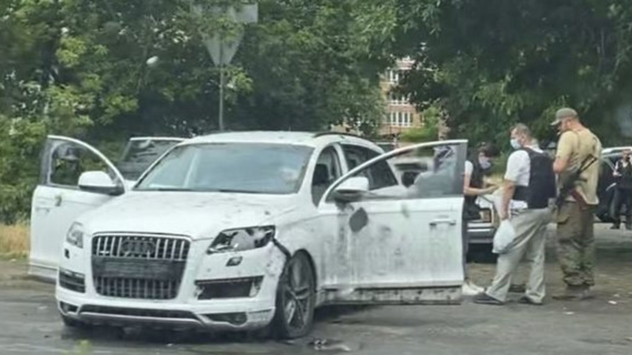 'Предатель получил ряд ранений': В Херсоне подорвали авто коллаборанта