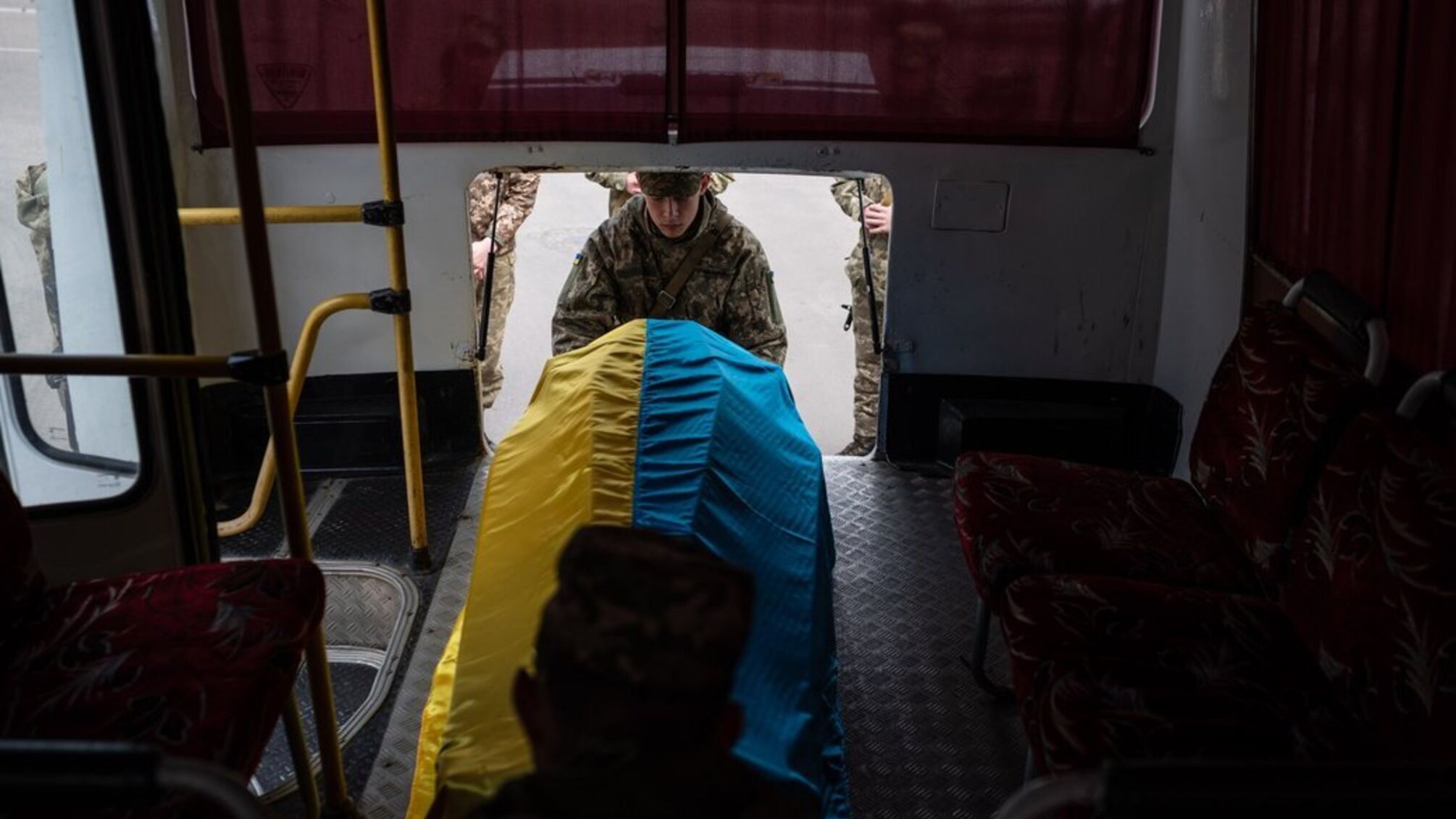 Україні вдалося повернути тіла ще 49 полеглих захисників