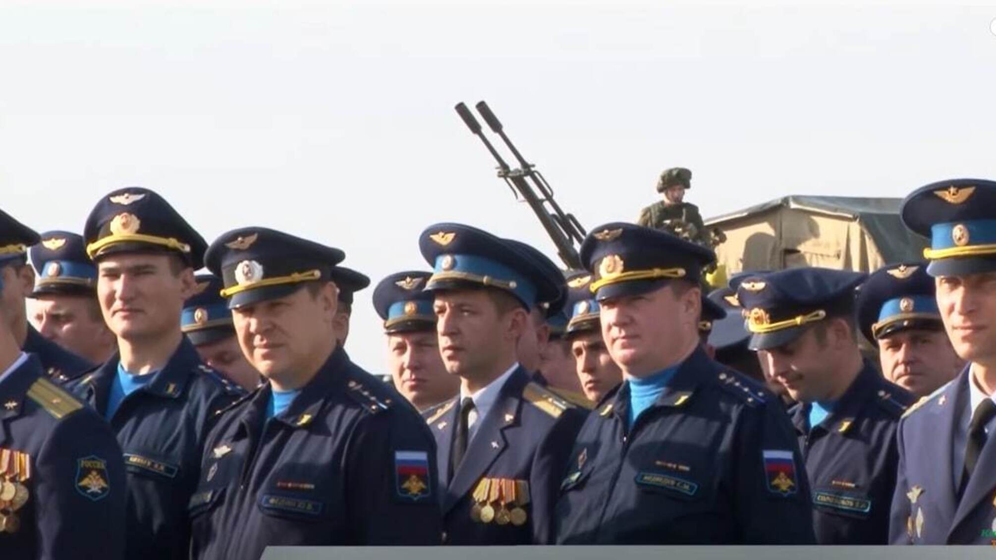 InformNapalm идентифицировал российских военных, нанесших удар по ТЦ Кременчуга