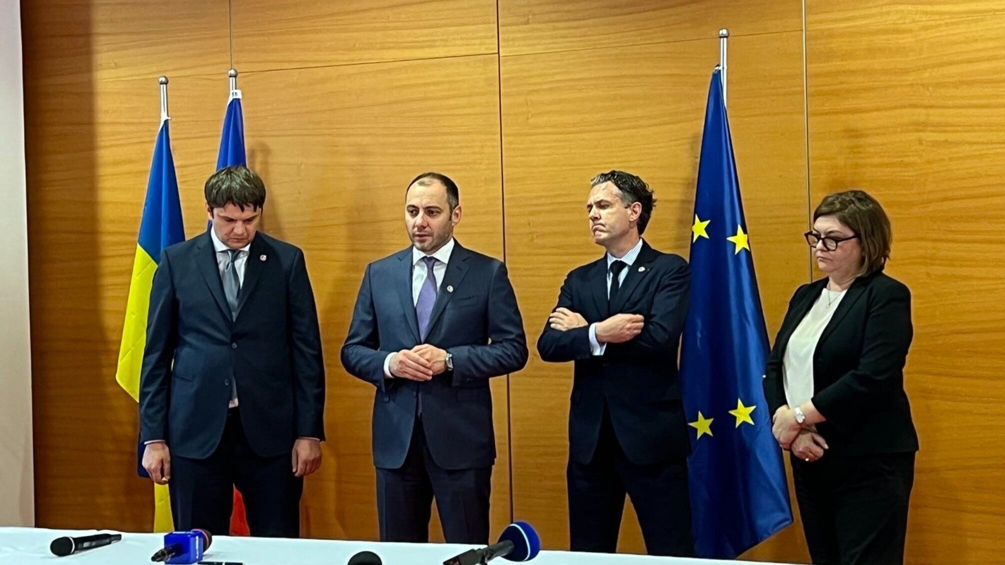 ЄС депутати