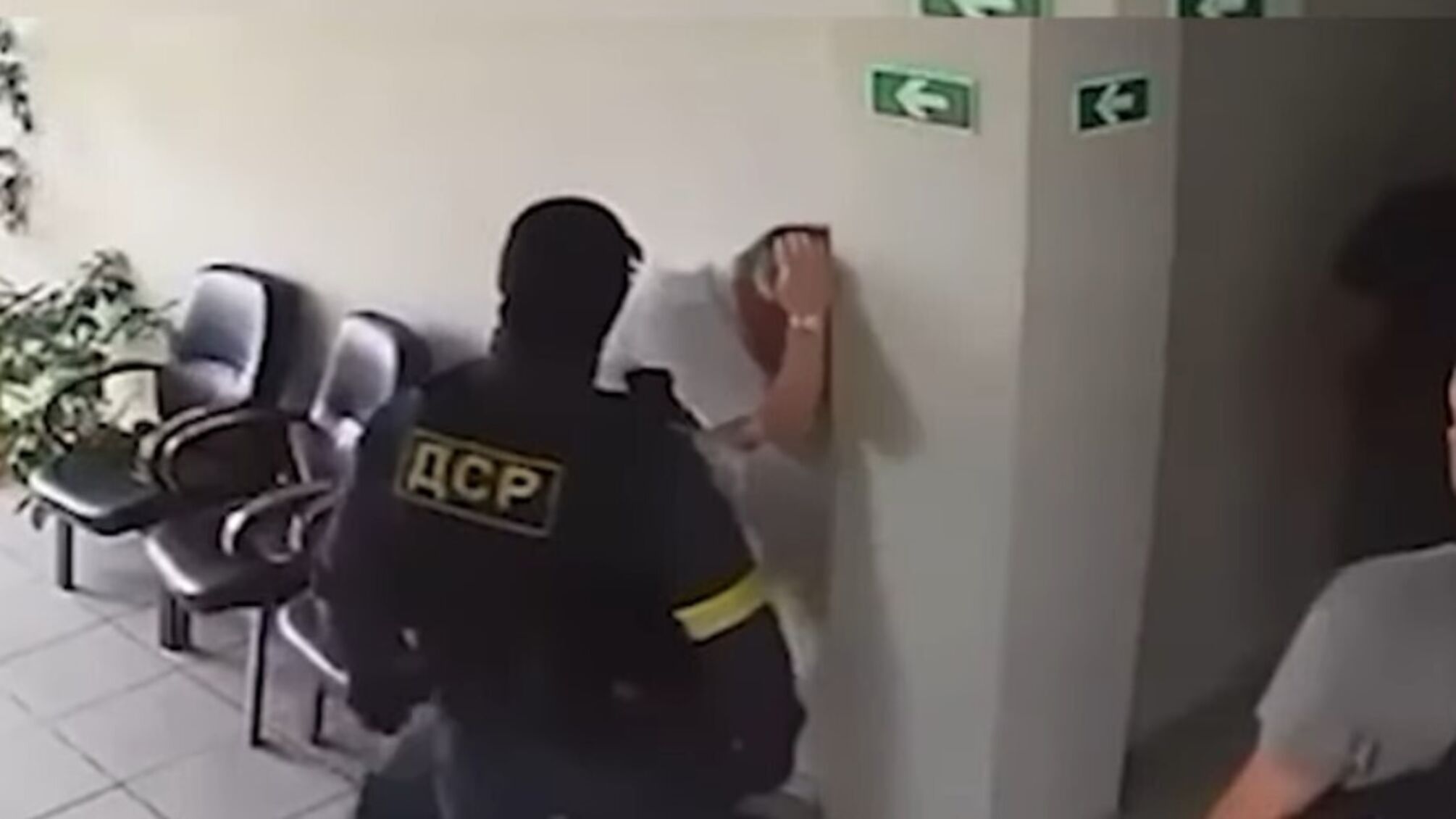 Побиття поліцейським підозрюваного в Одесі: 'СтопКор' звернувся до ДСР
