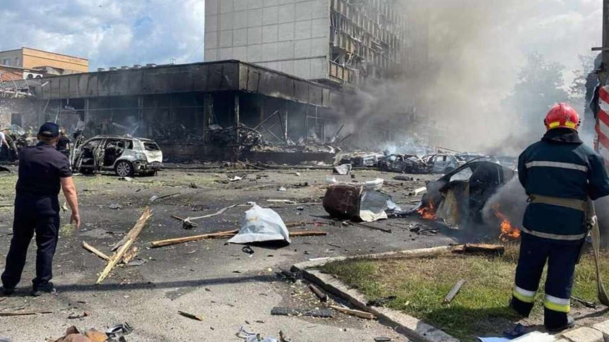 зруйнована будівля від вибухів вінниця