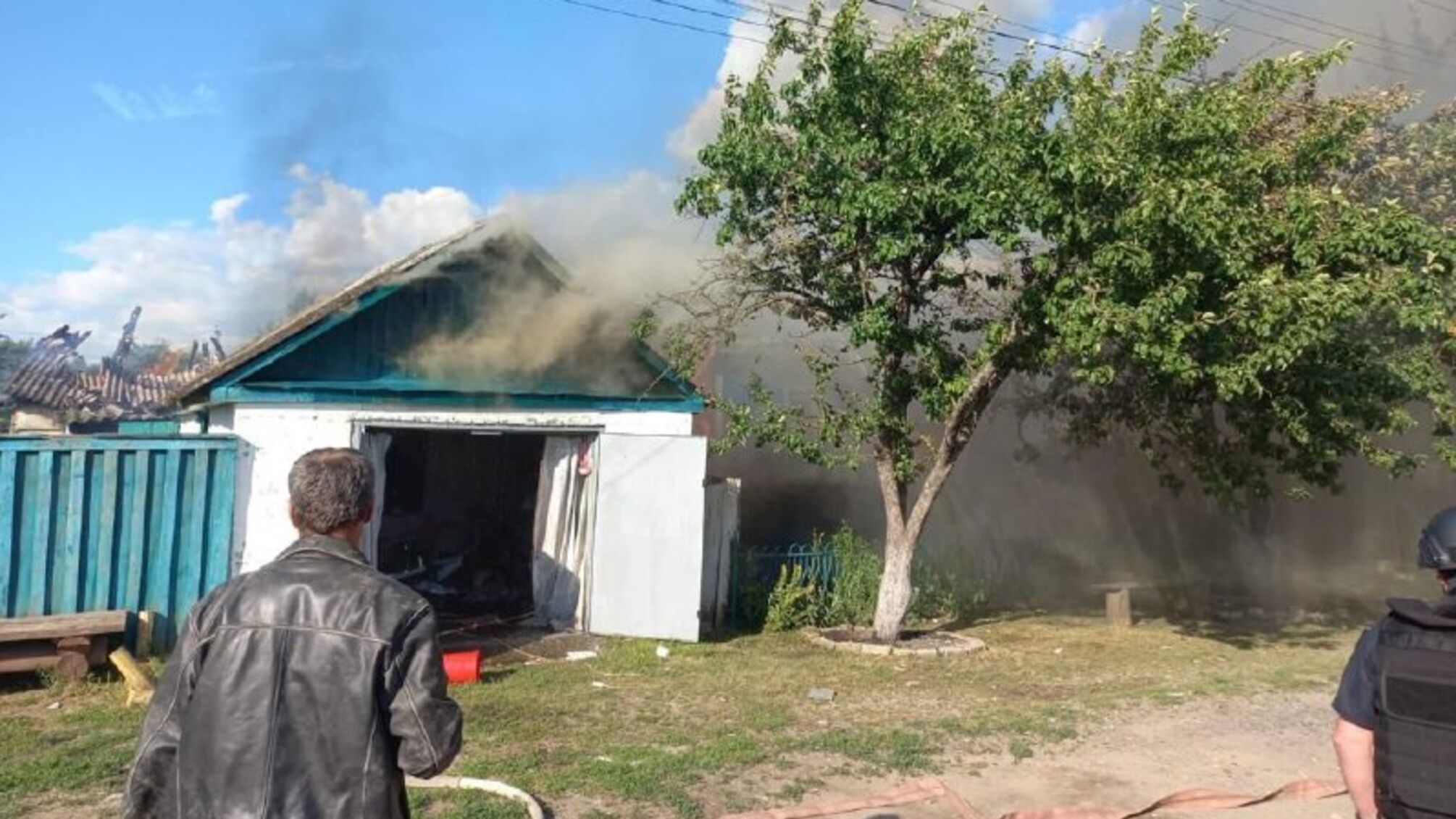 дим з будинку