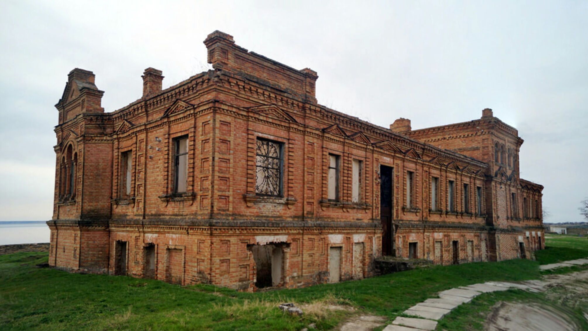 Свято-Григориевский Бизюков монастырь в Херсонской области