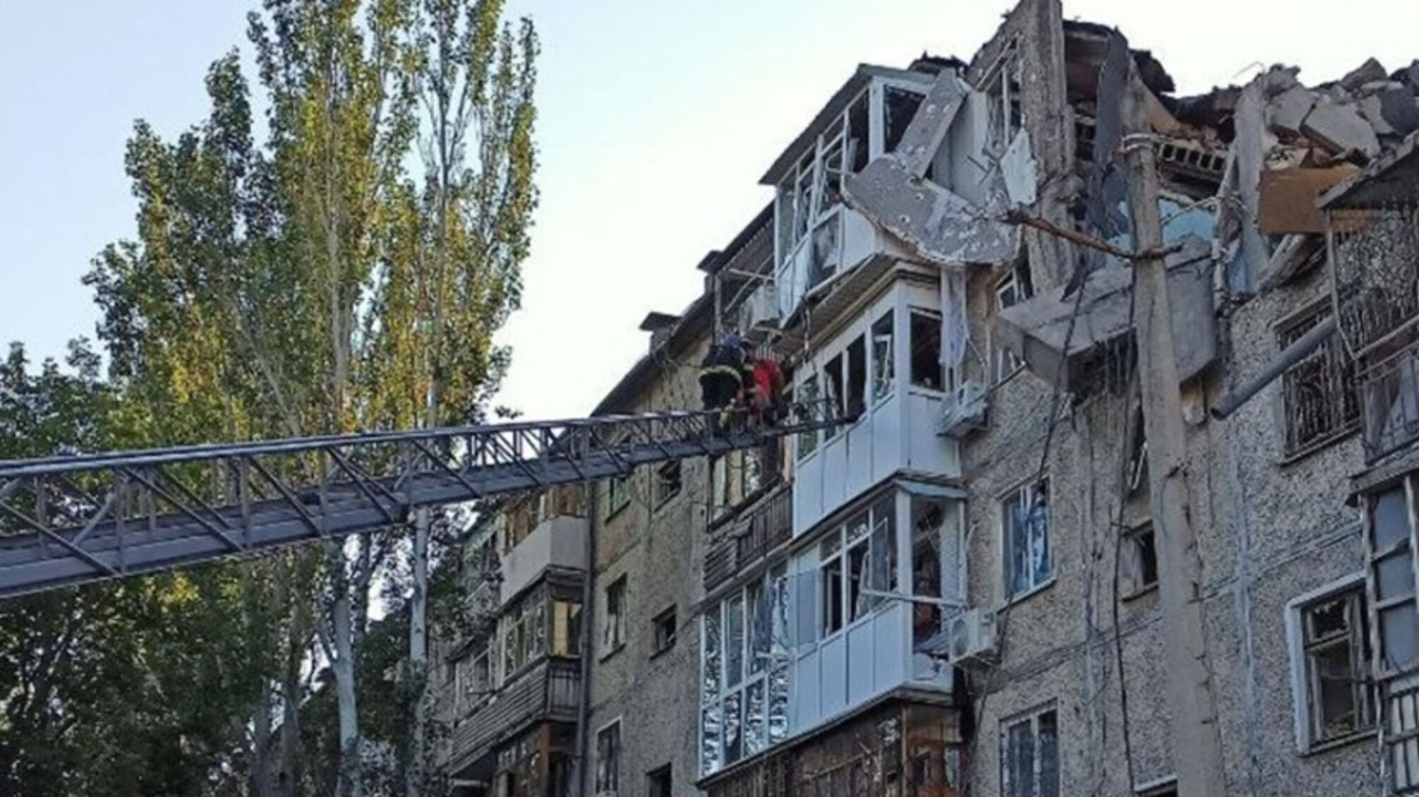 Майже 100 повідомлень за добу: жителі Миколаївщини інформують про коригувальників вогню