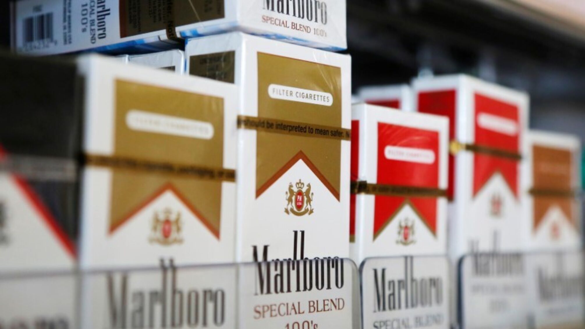 Никаких сигарет: Philip Morris планирует покинуть рынок России до конца года