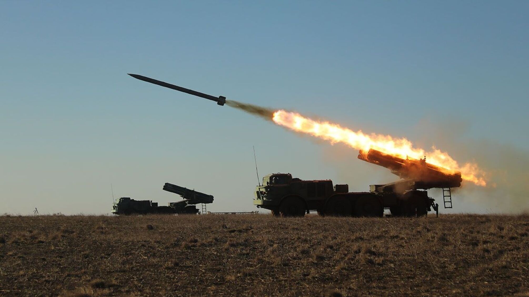 РСЗВ 'Град' обстрел