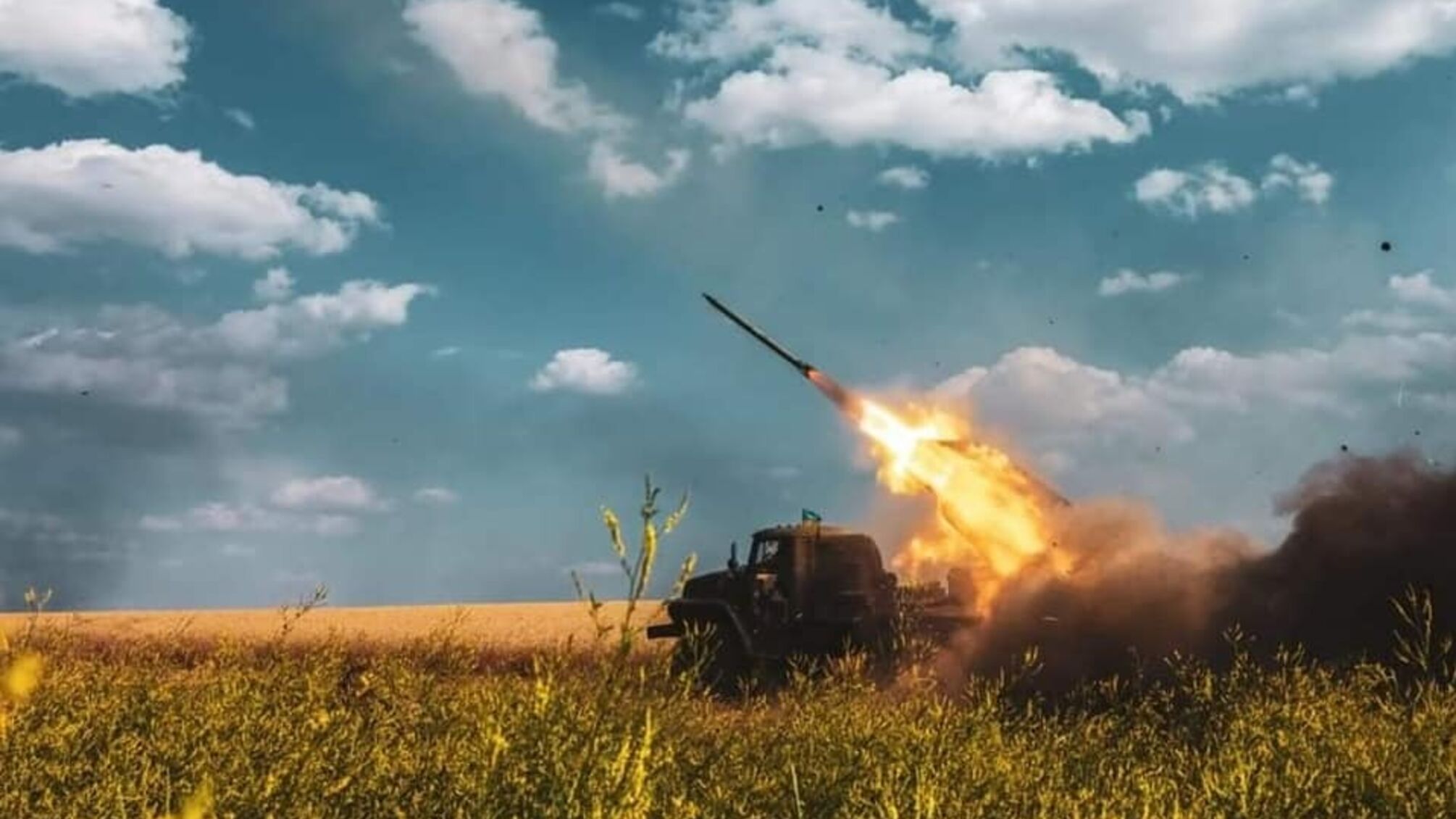 выстрел из РСЗО