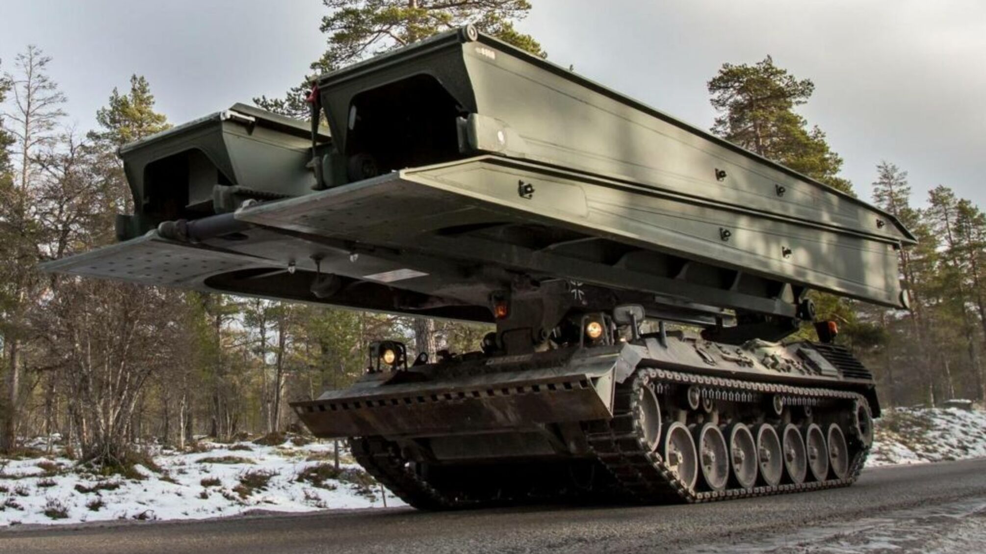 Германия предоставит Украине важную спецтехнику – подробности