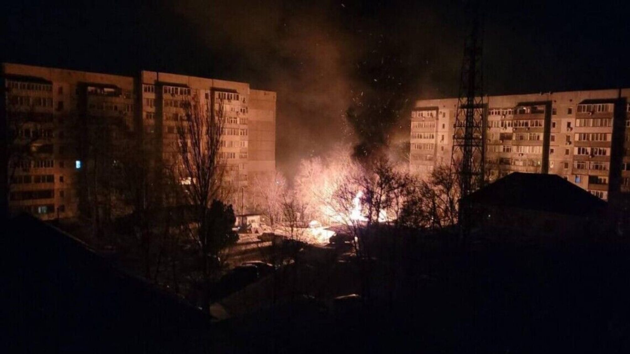 Ночью враг бил по спальному району Николаева: есть погибший и пострадавшие