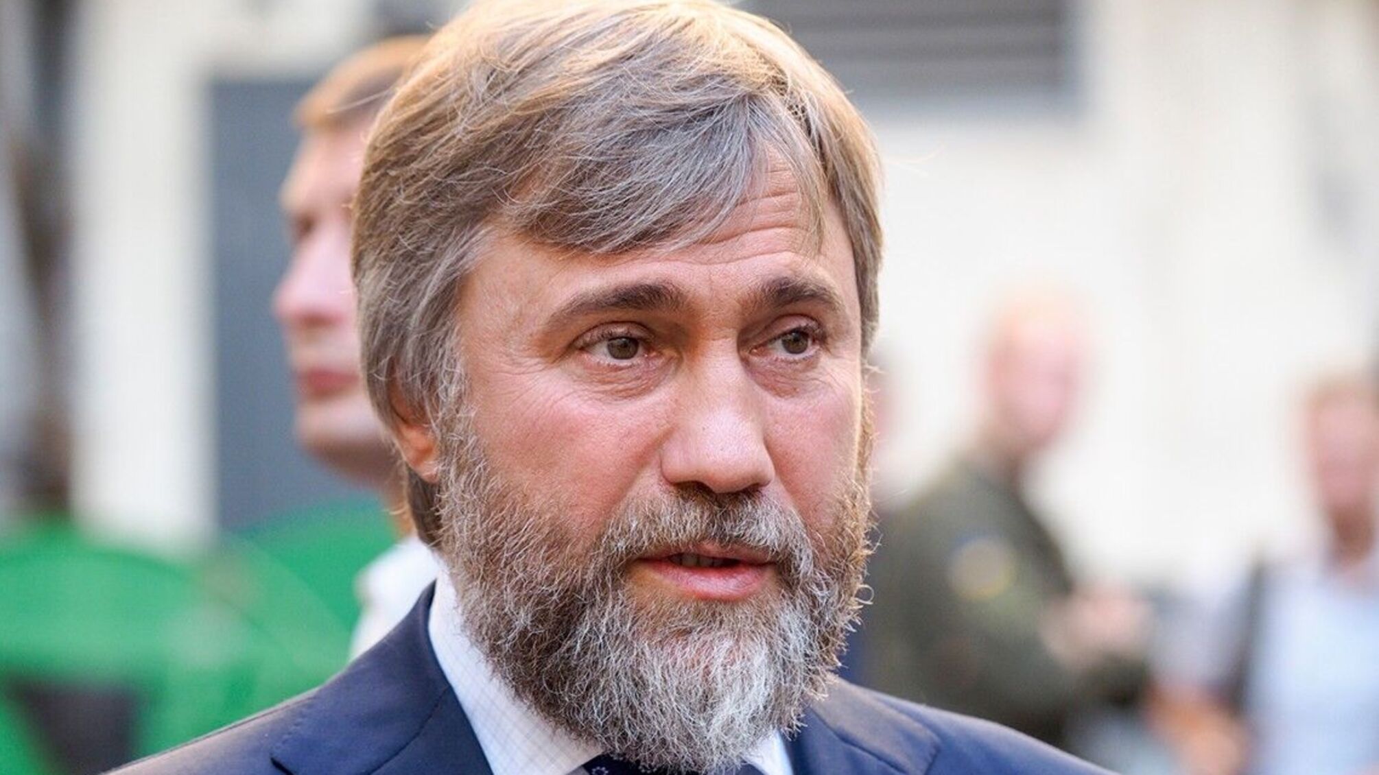 Новинский отказался от депутатского мандата