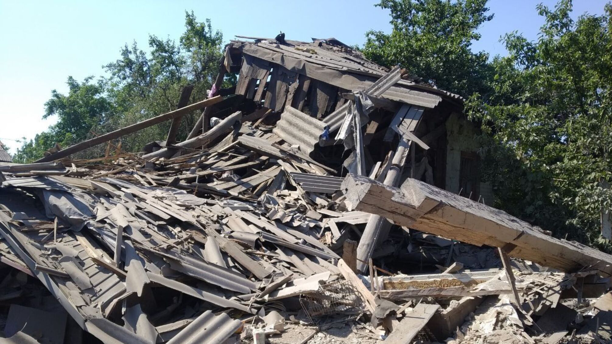 Люди находятся под завалами, – глава ОВА о ракетном ударе по Донбассу