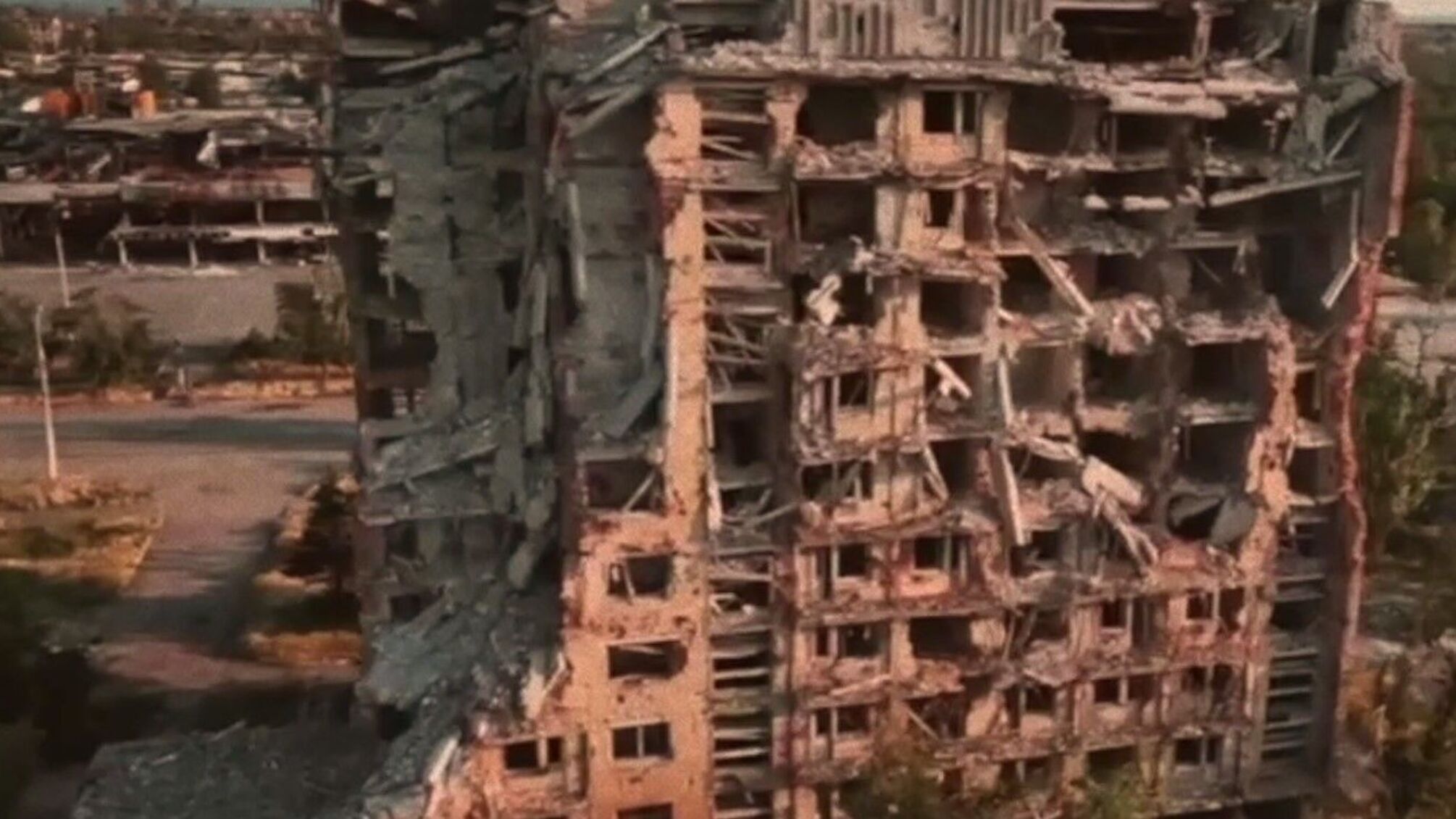 разрушение в Мариуполе