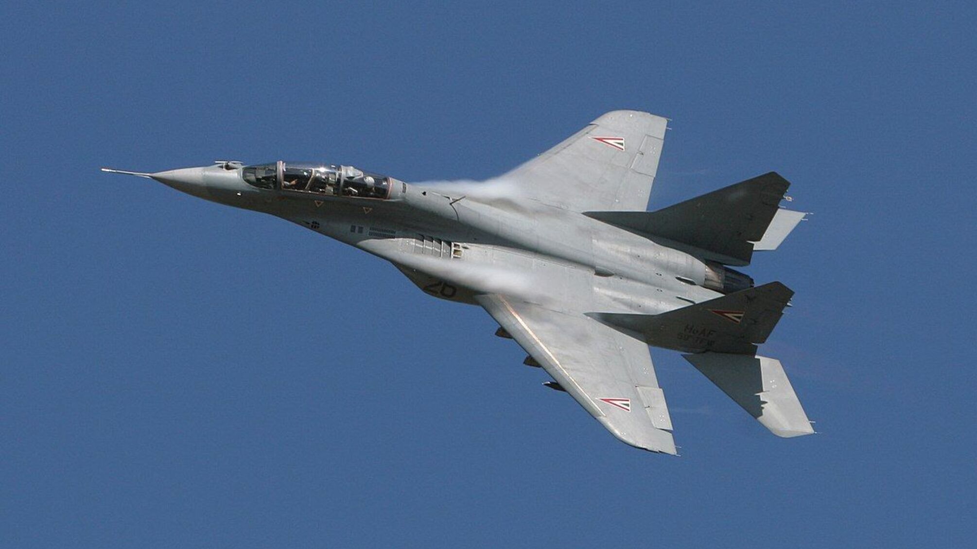 3 самолета ТУ-95 осуществили пуск ракет в районе Каспийского моря