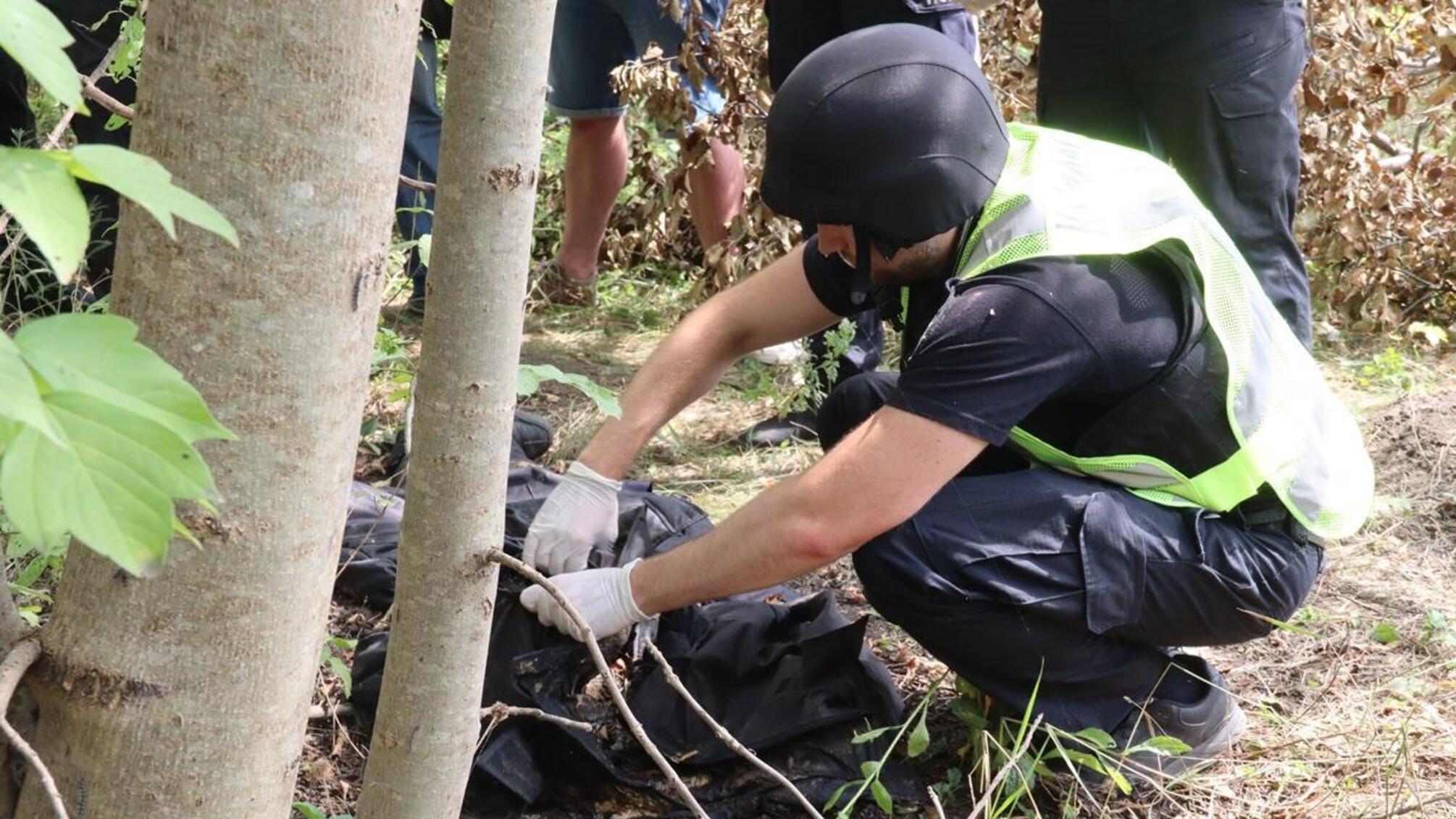 В Харьковской области нашли тело человека с завязанными руками: полицейские зафиксировали преступление оккупантов