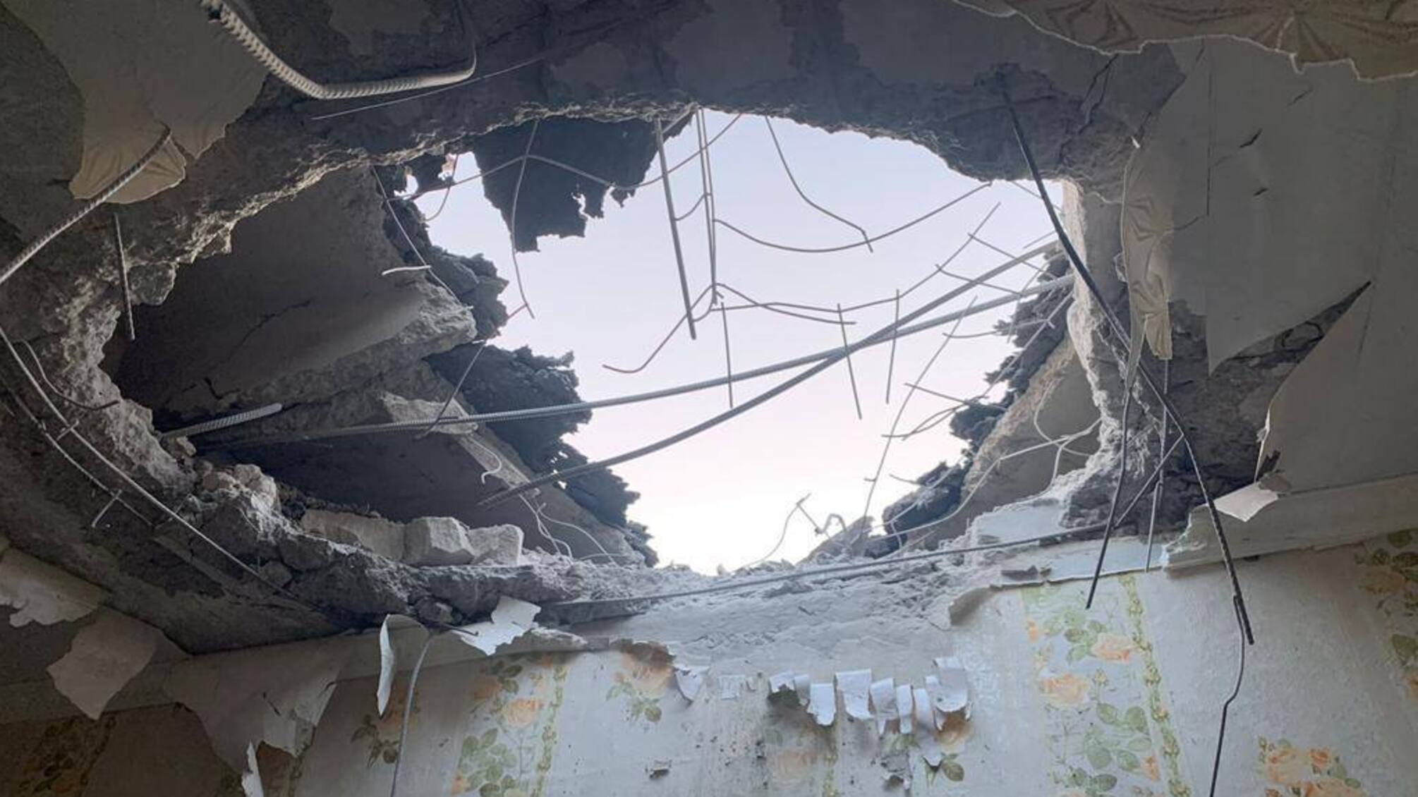40 пострілів з 'Градів': окупанти знову гатили по Нікополю