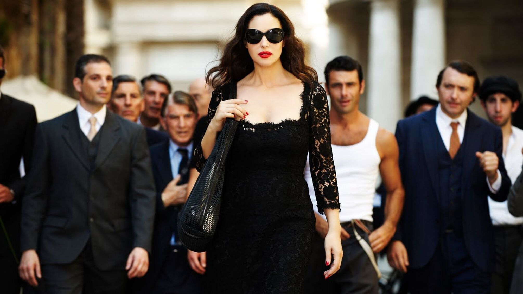 петиція дозволяє жінці виходити заміж за кілька чоловіків